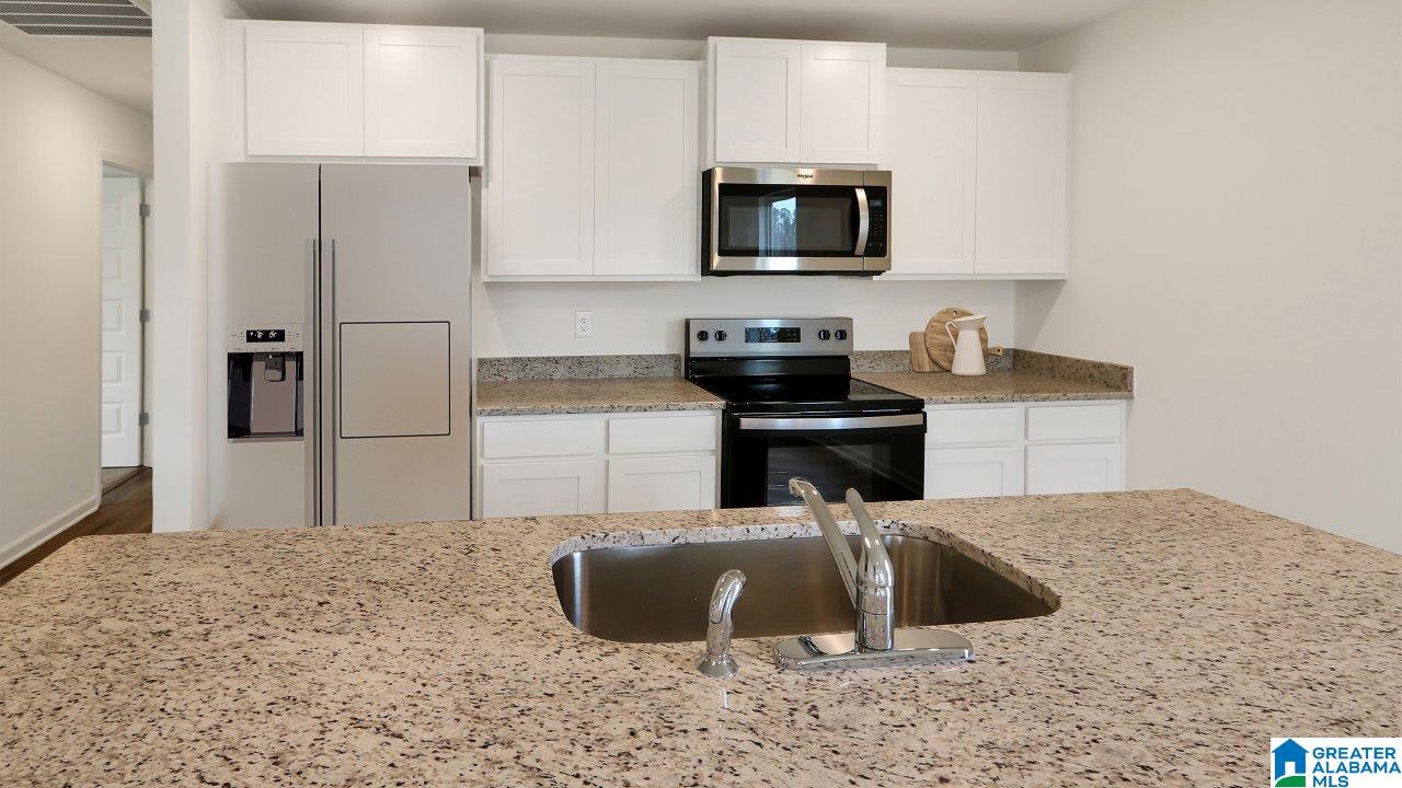 3855 HERITAGE CREST DRIVE