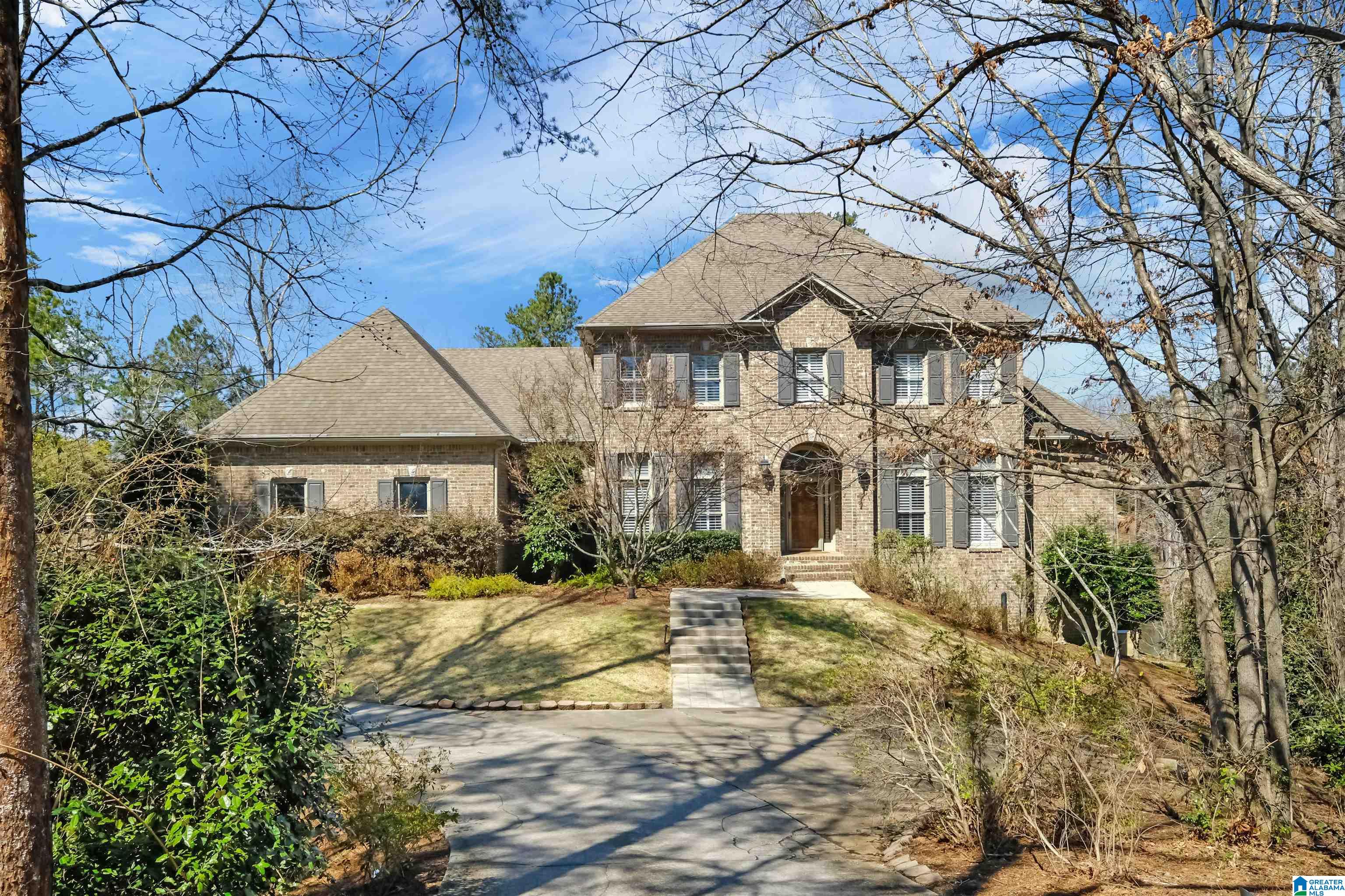 800 LAKE COLONY CIRCLE