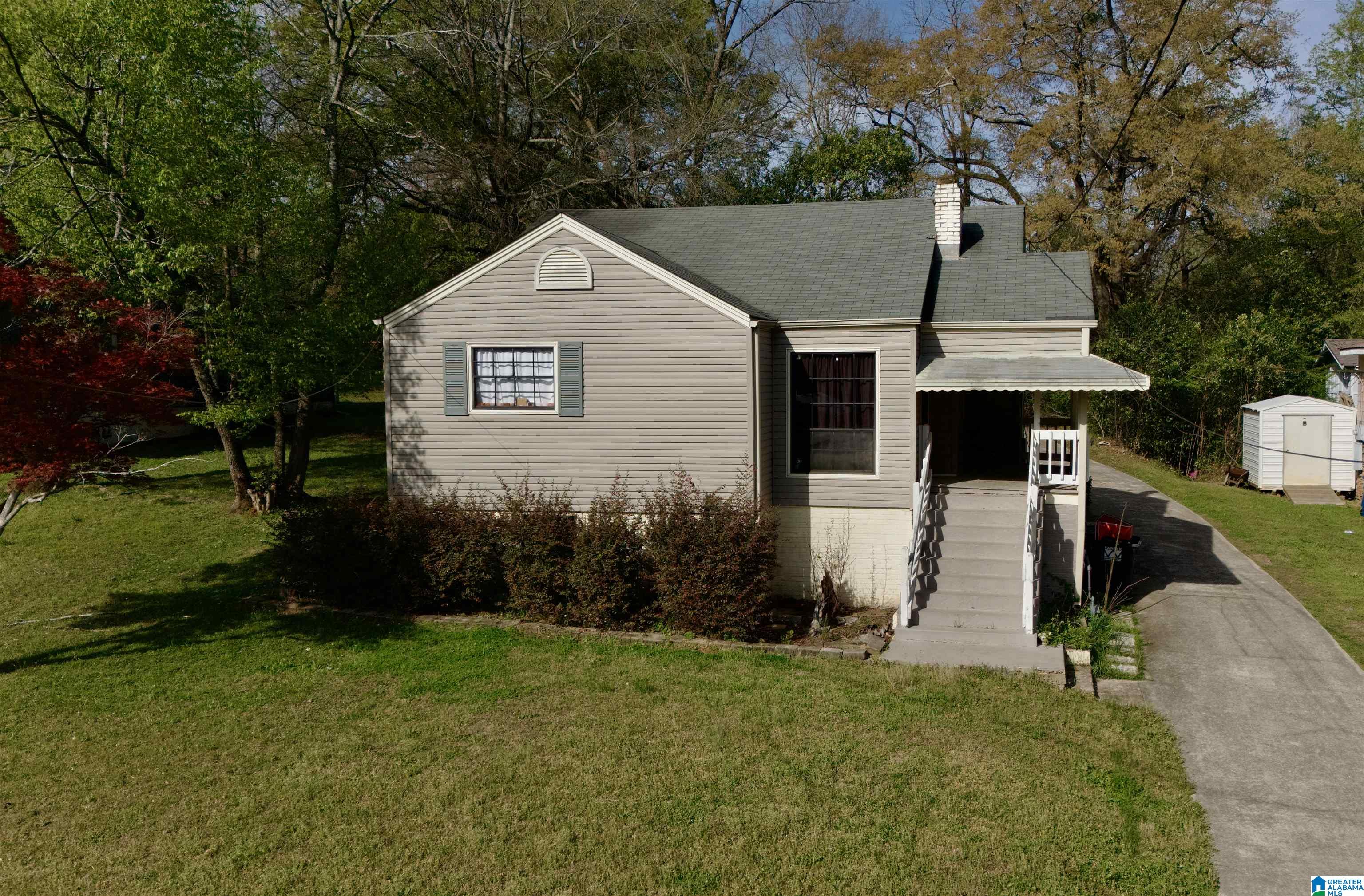 Photo 1 of 6 — 152 22ND STREET, HUEYTOWN, AL 35023