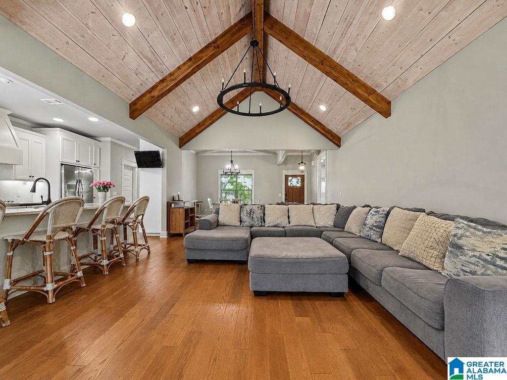 13821 HEMLOCK DRIVE