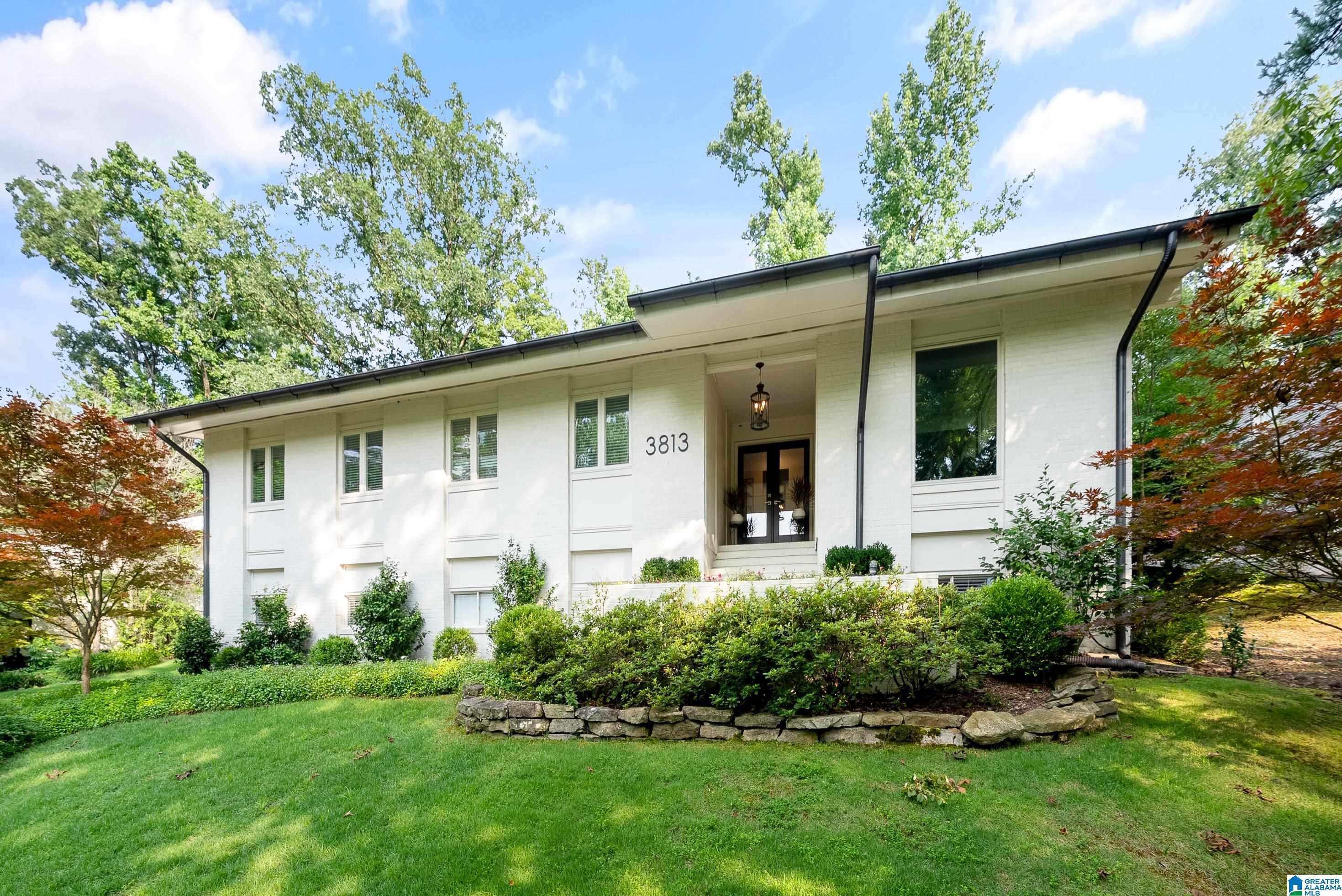 3813 ROCKBROOK CIRCLE