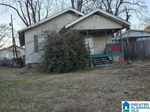 209 BAYVIEW DRIVE ADAMSVILLE AL 35005