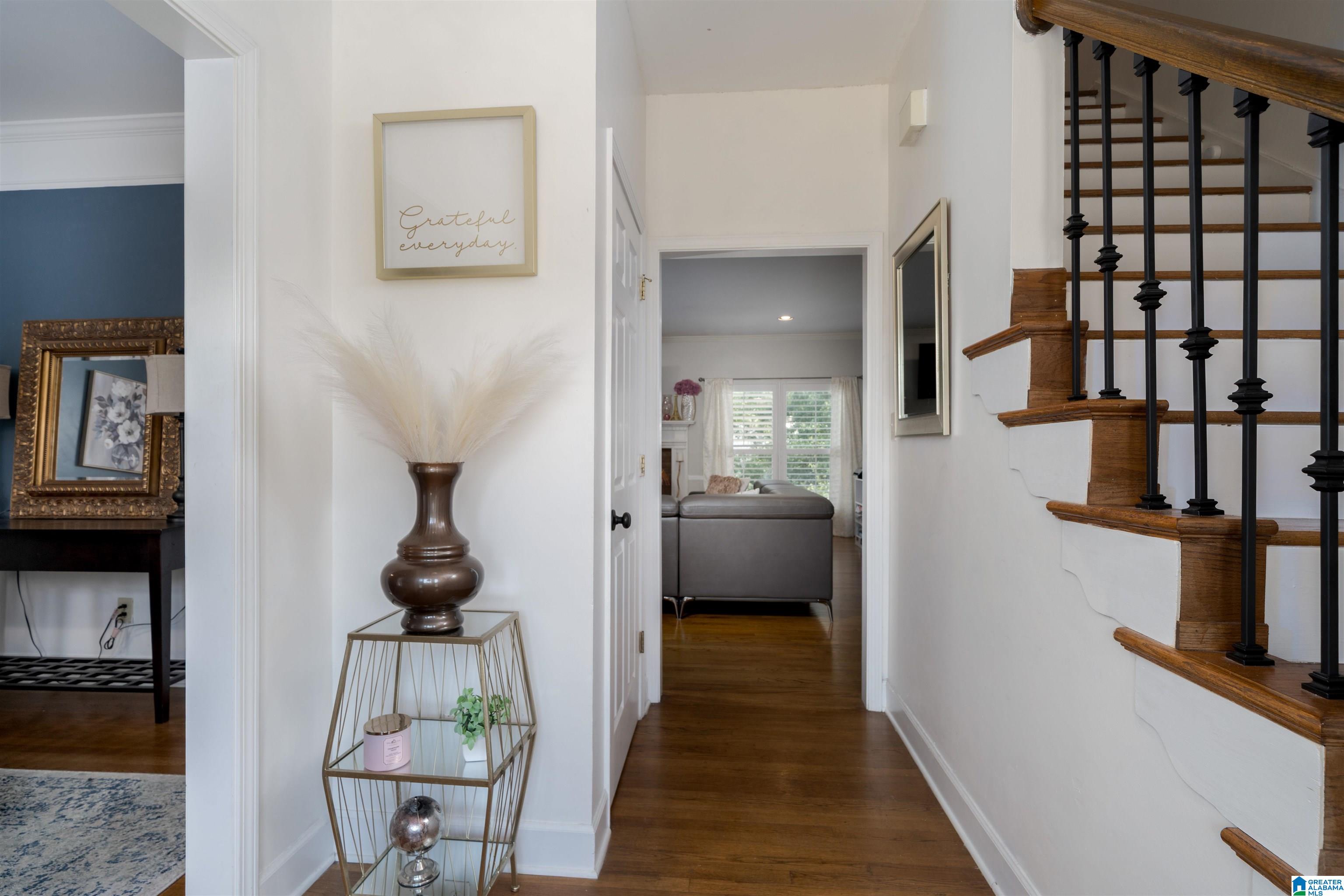 1520 HONEY LOCUST DRIVE