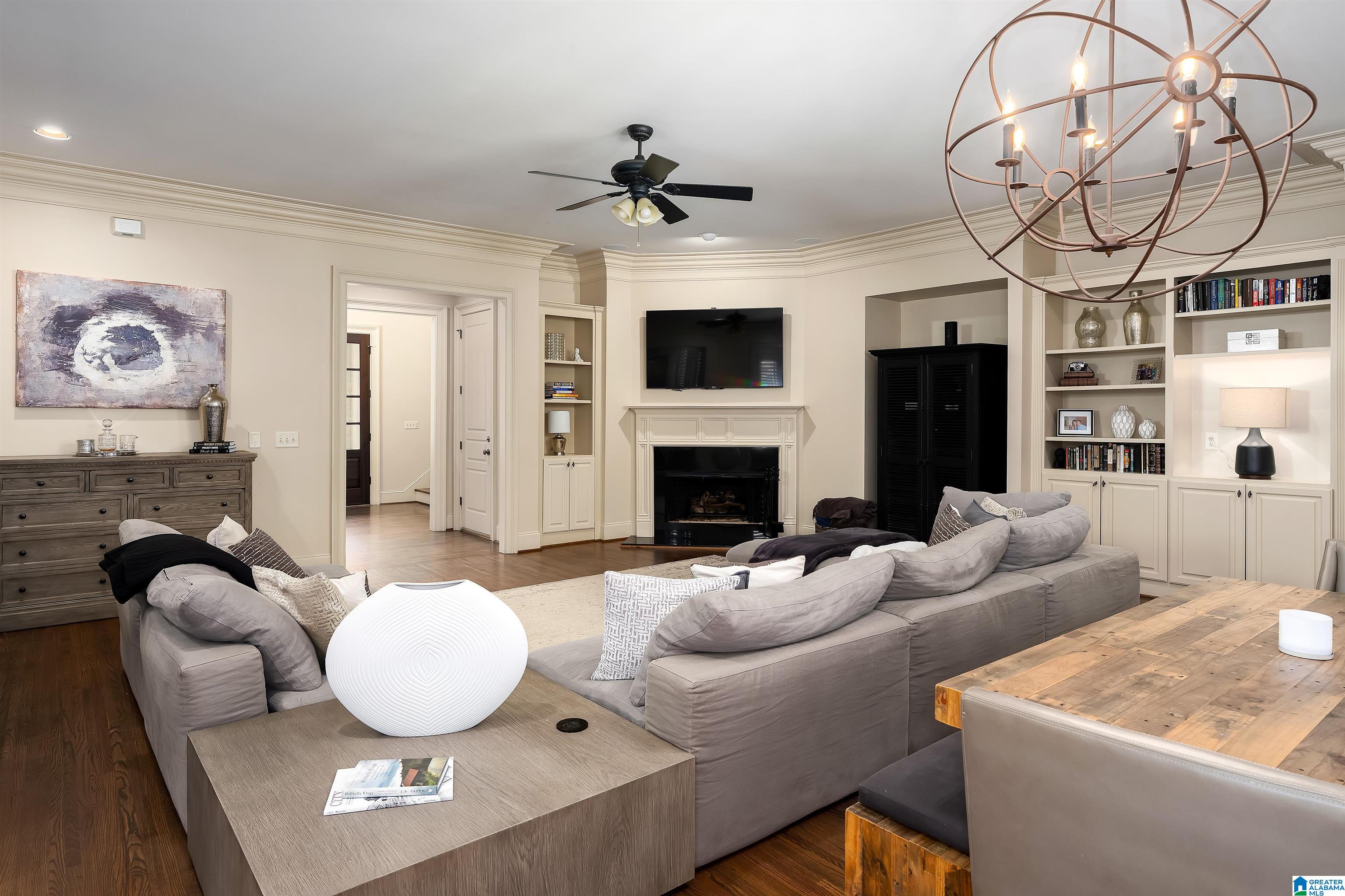 709 BOULDER LAKE LANE