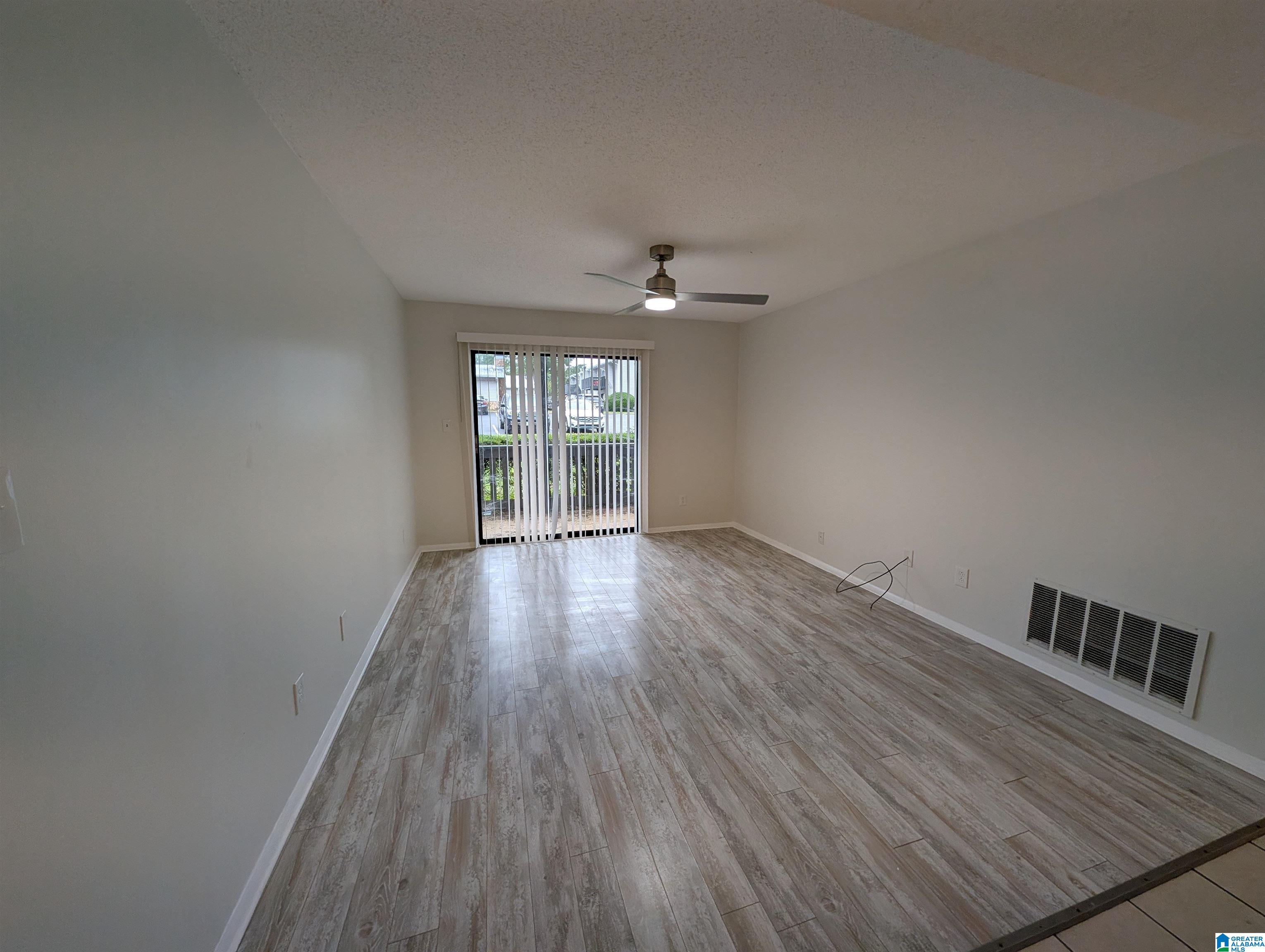1101 WOODLAND VILLAGE 1101