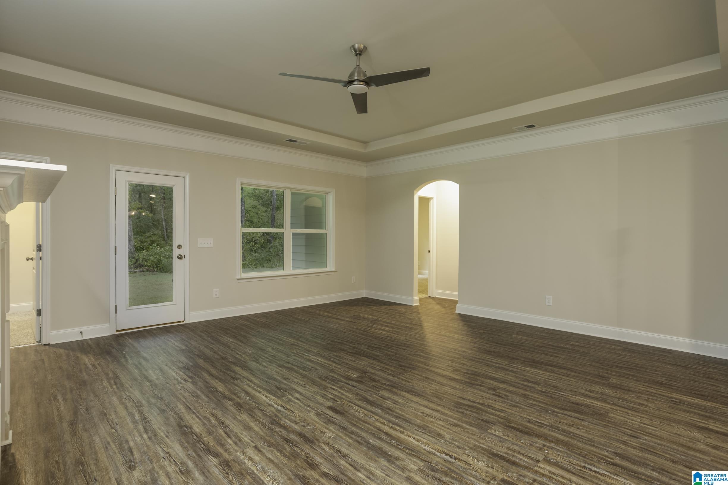 1113 BIRCHWOOD LANE