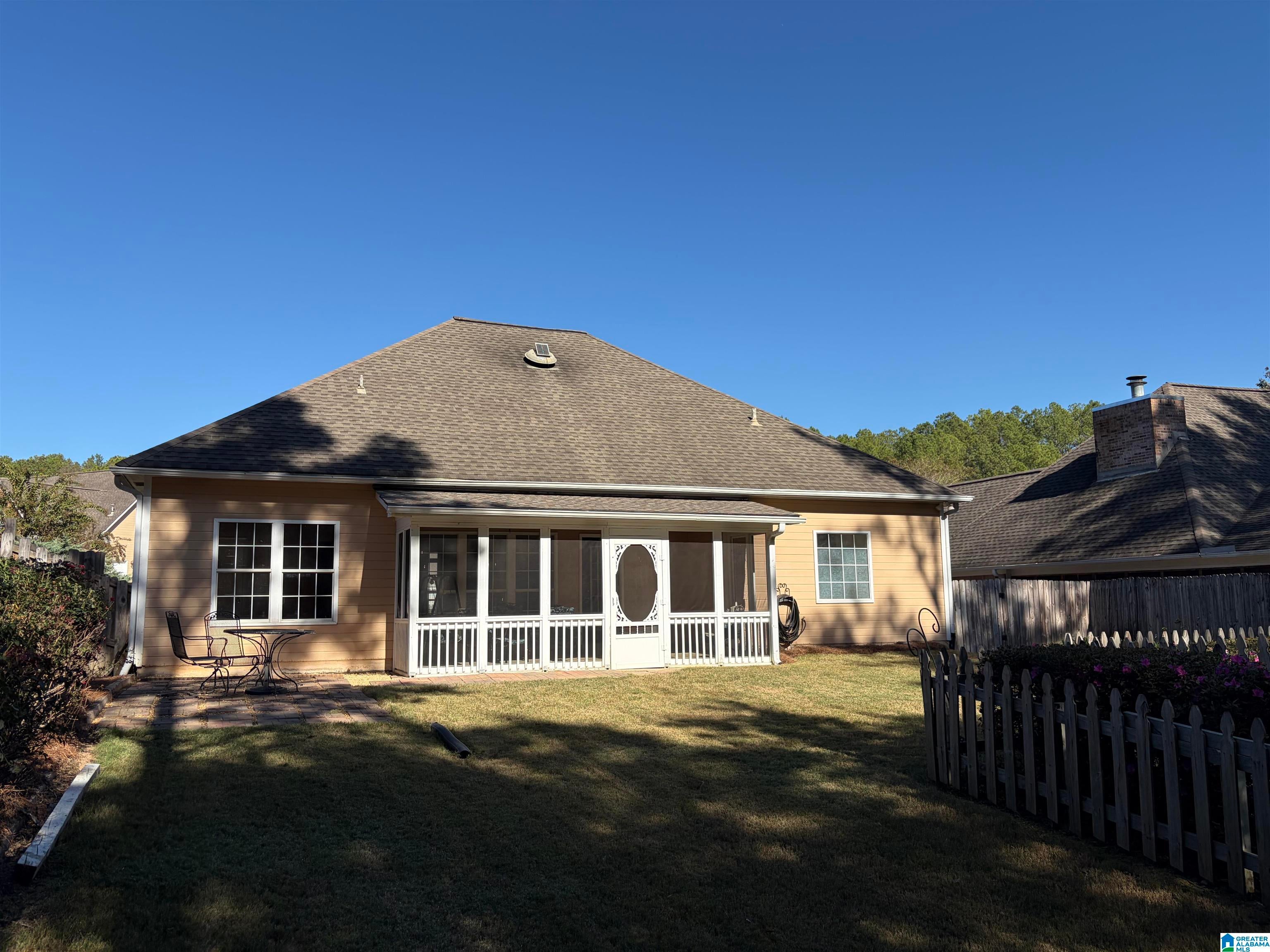 114 CREDEN PLACE