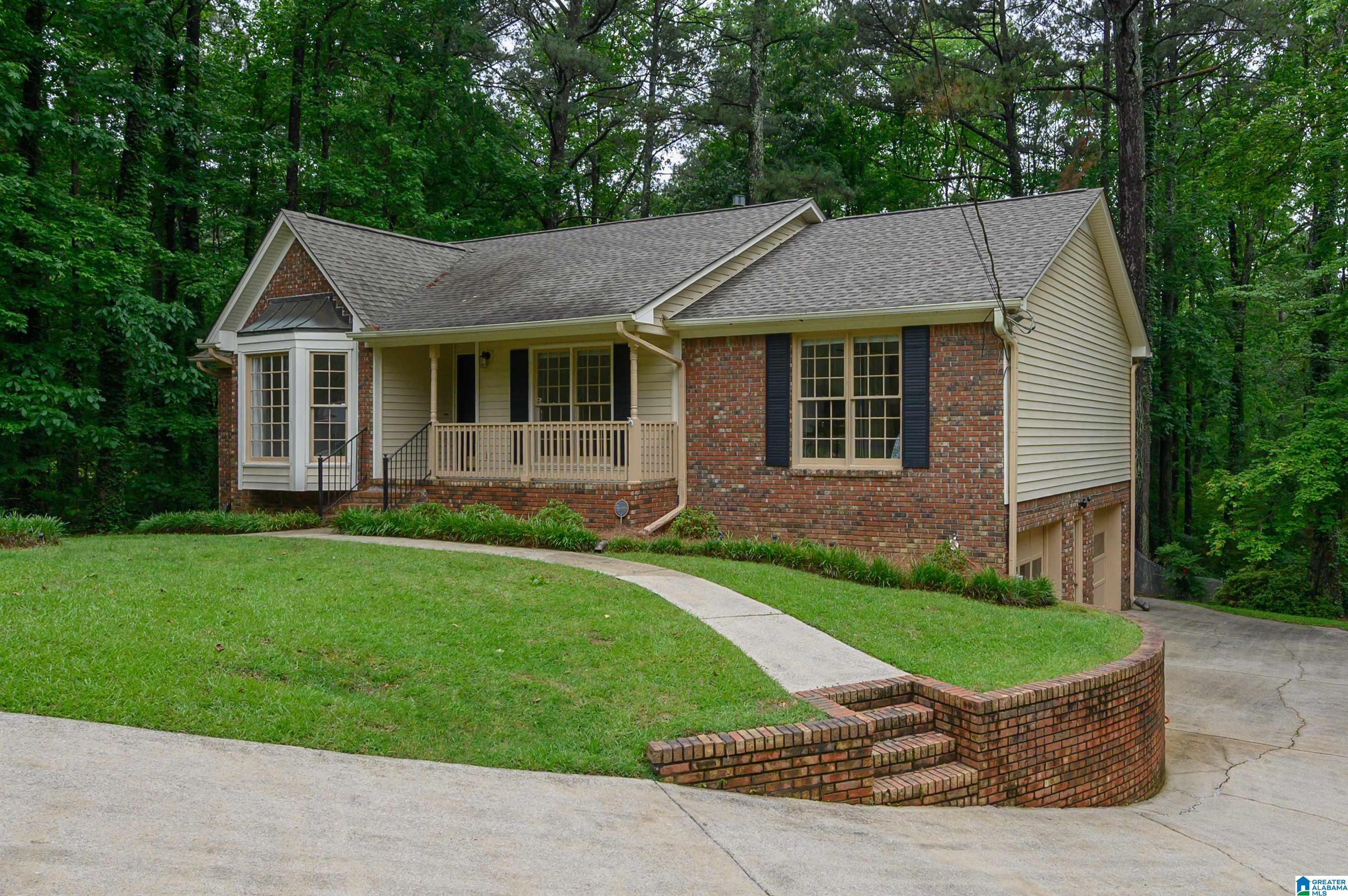 577 RUSSET BEND DRIVE