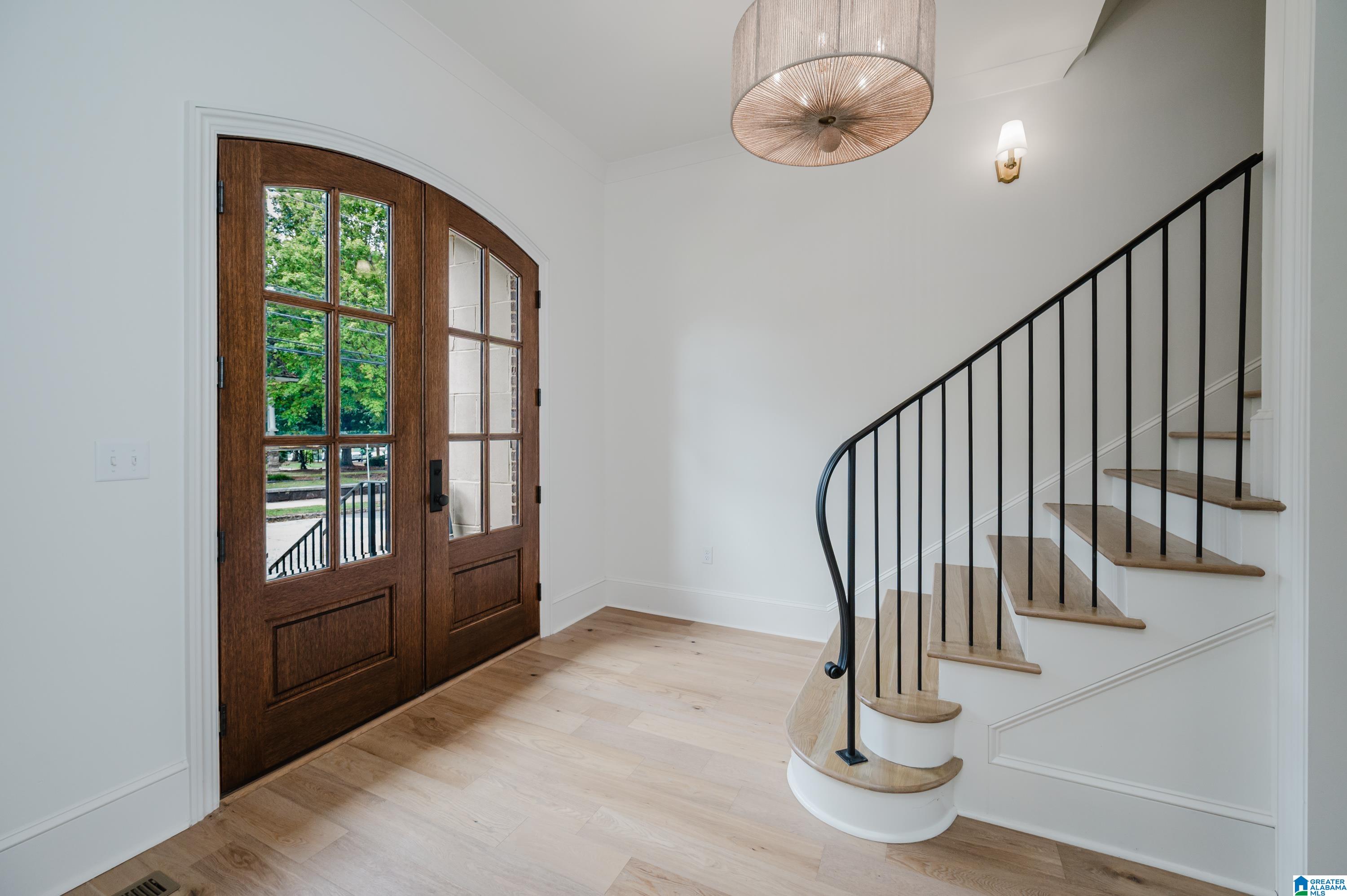 1227 23RD STREET S B2