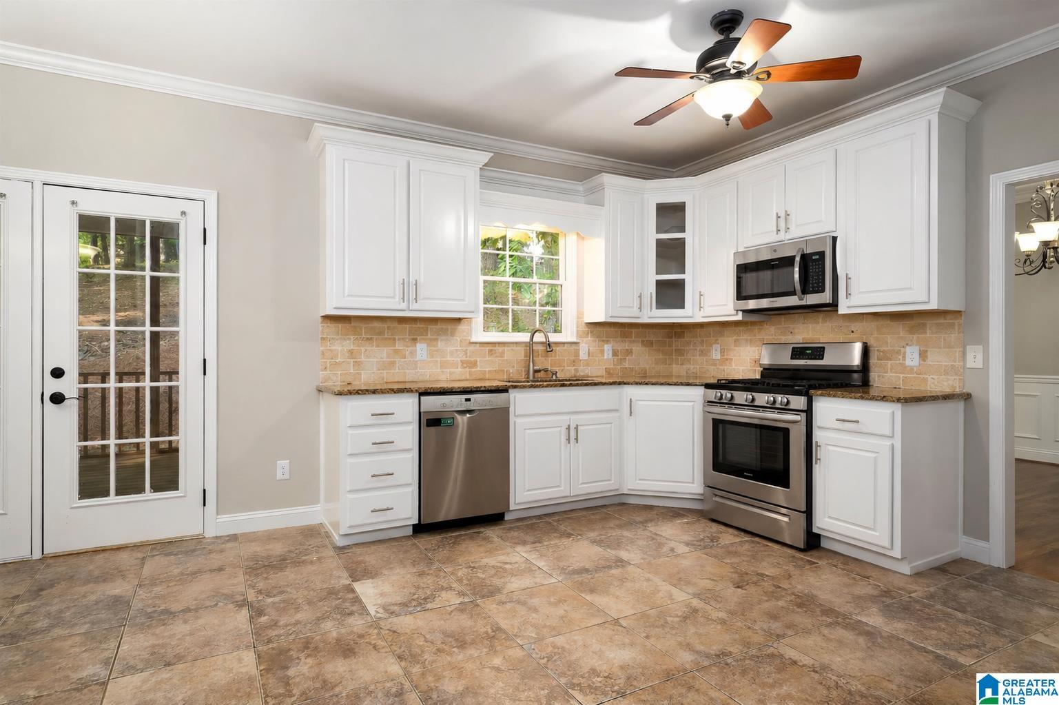 7815 LEN FOREST DRIVE