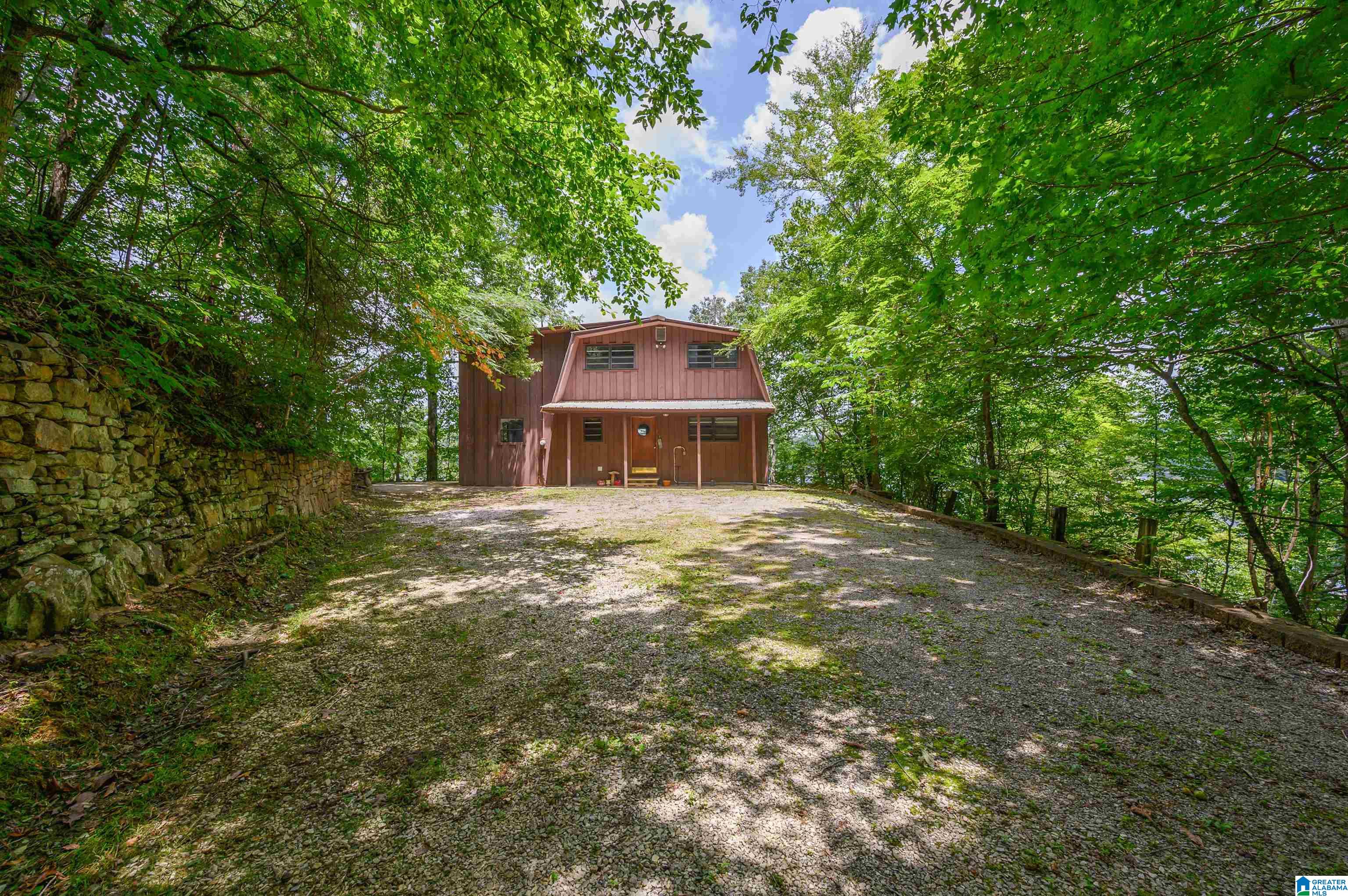 820 COUNTY ROAD 212