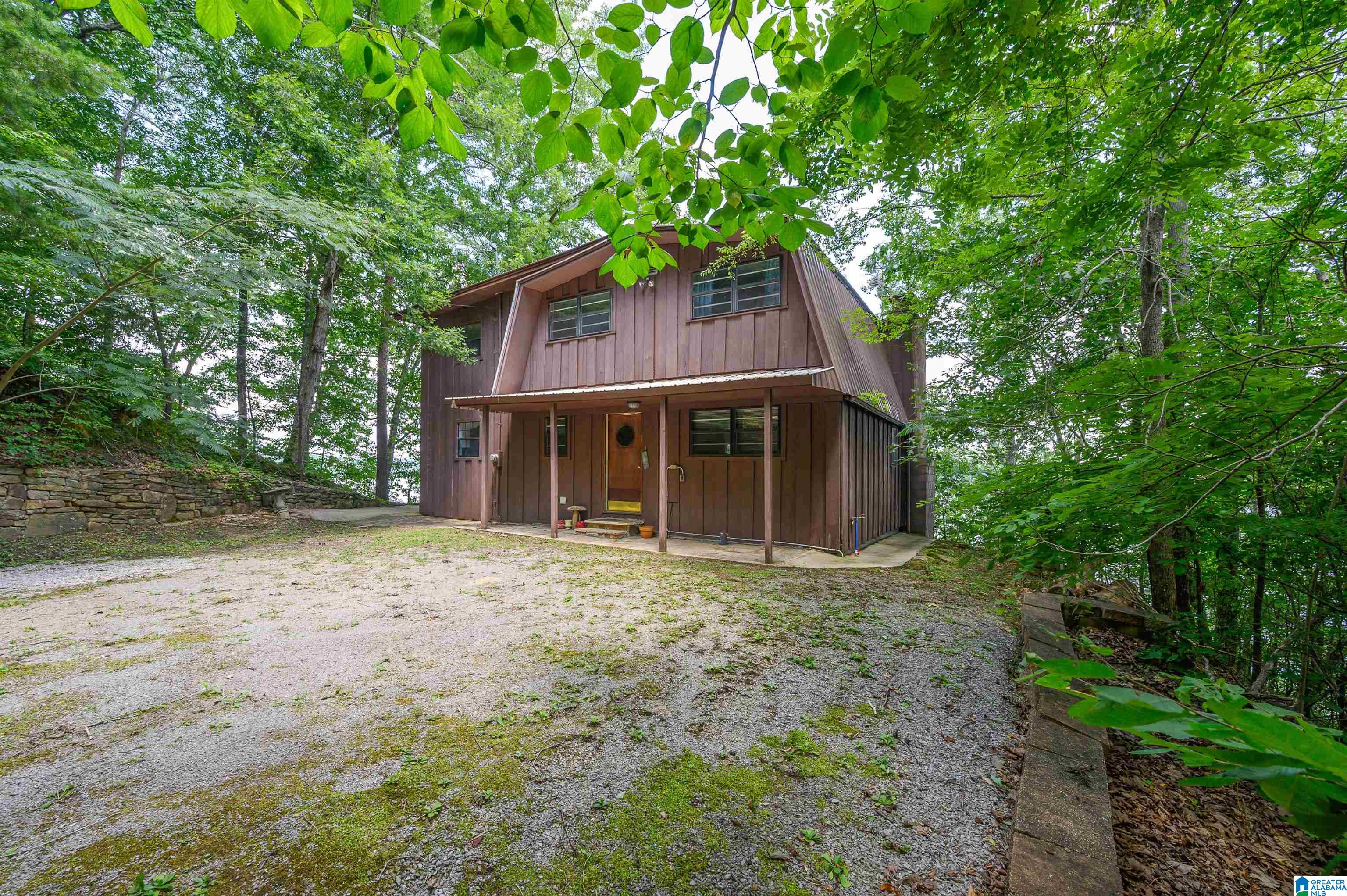 820 COUNTY ROAD 212