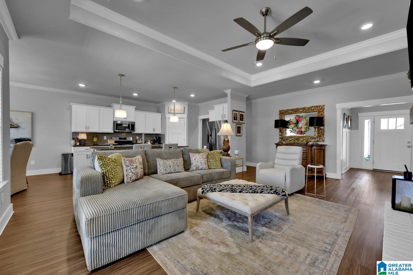 1707 MEADOWBROOK LANE