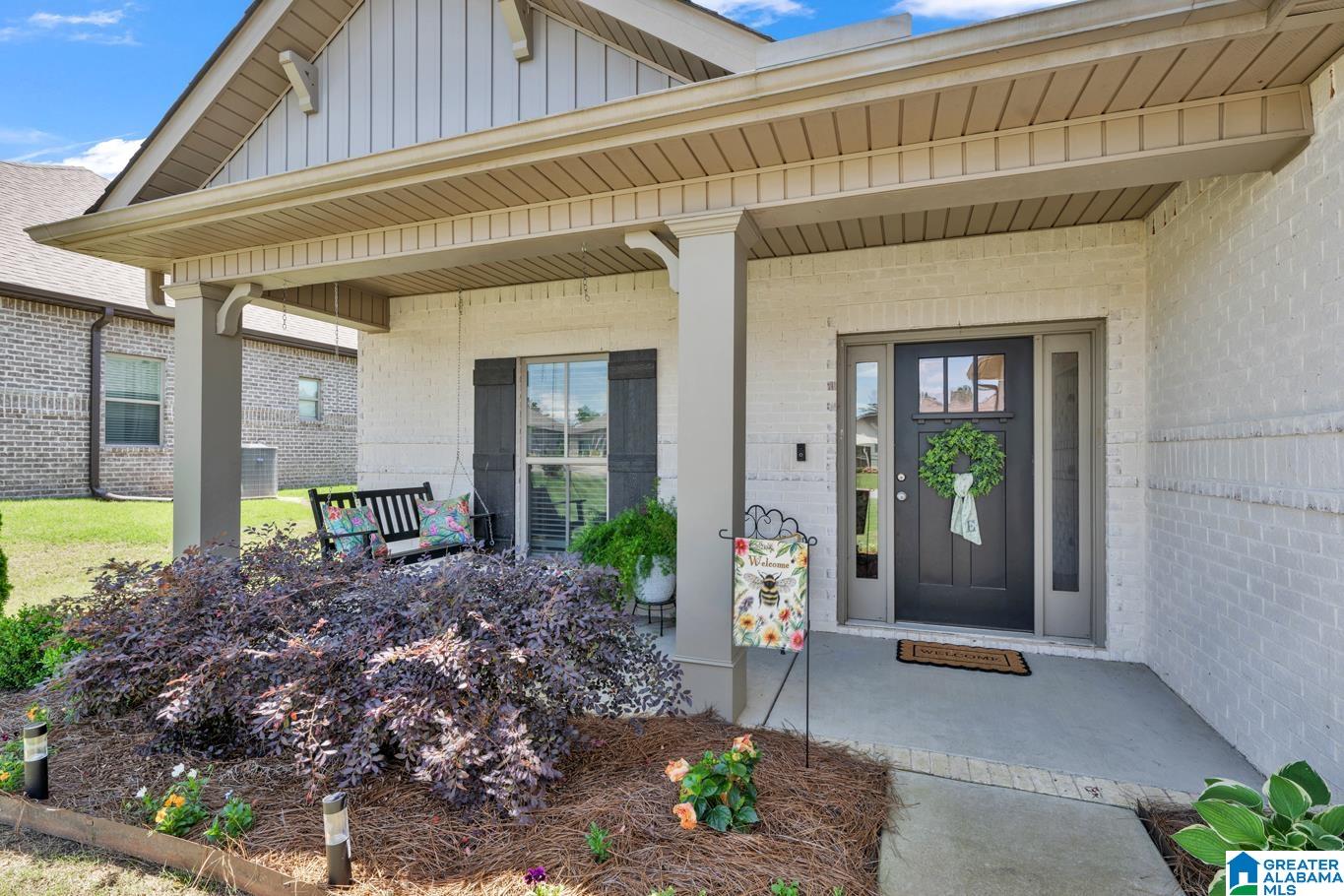 1707 MEADOWBROOK LANE