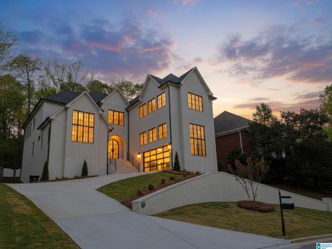 2210 STERLINGWOOD DRIVE MOUNTAIN BROOK AL 35243