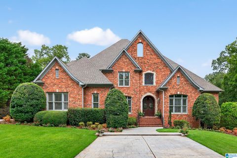 527 STEWARDS GLEN HOOVER AL 35242