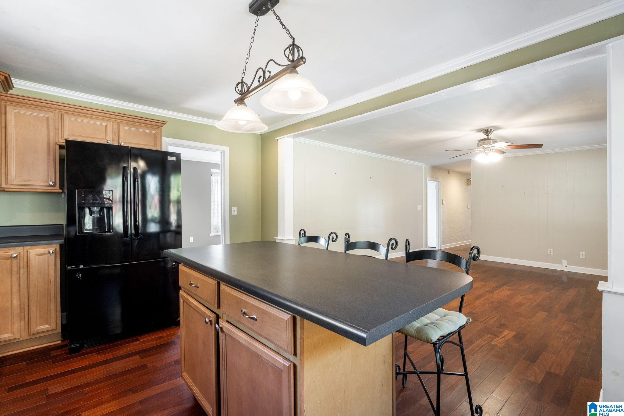 2718 ALTADENA LAKE DRIVE