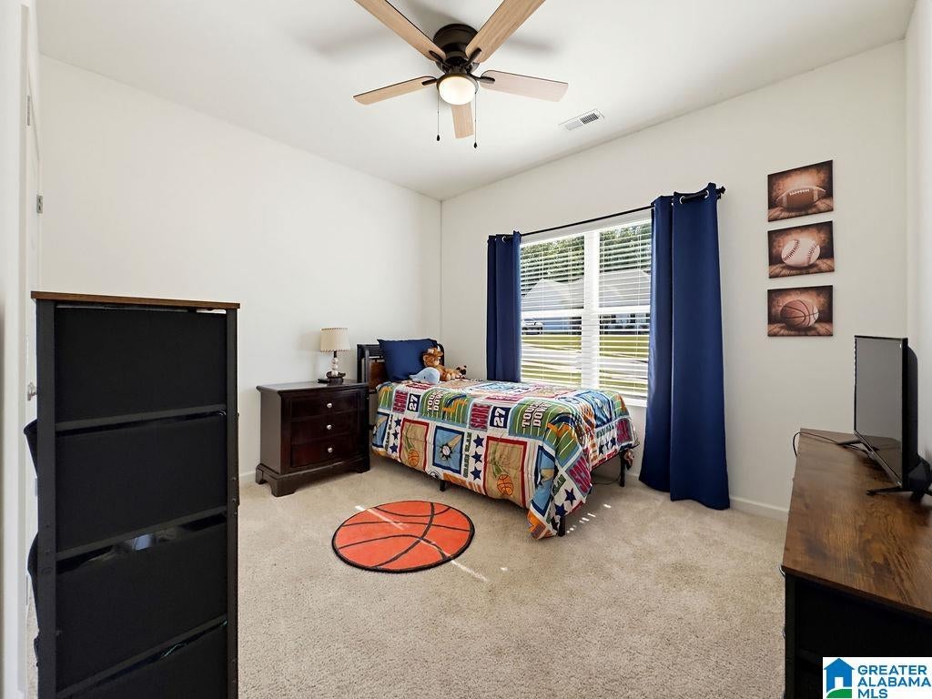 228 ARLINGTON LOOP