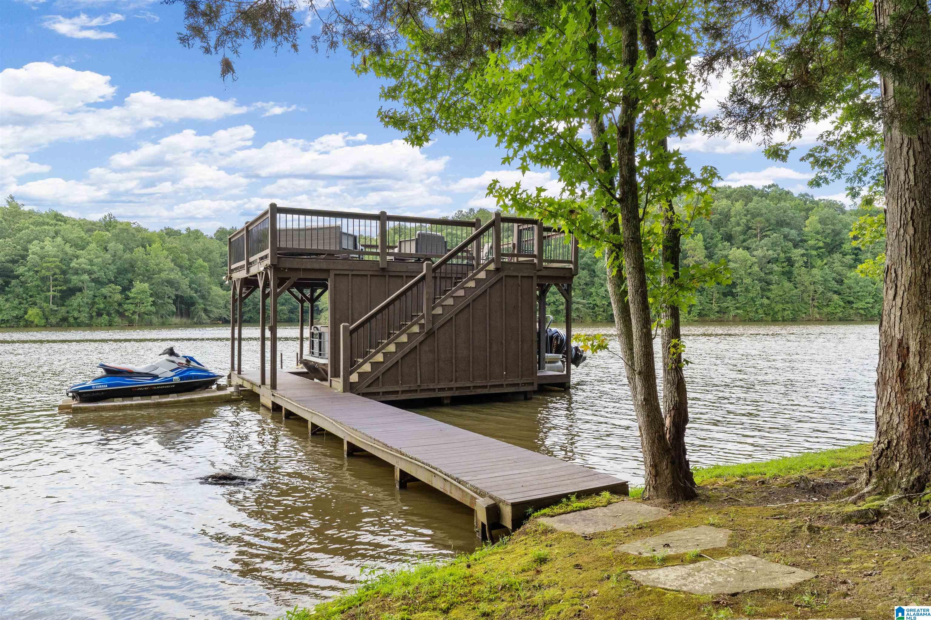 474 CEDAR VALLEY DRIVE