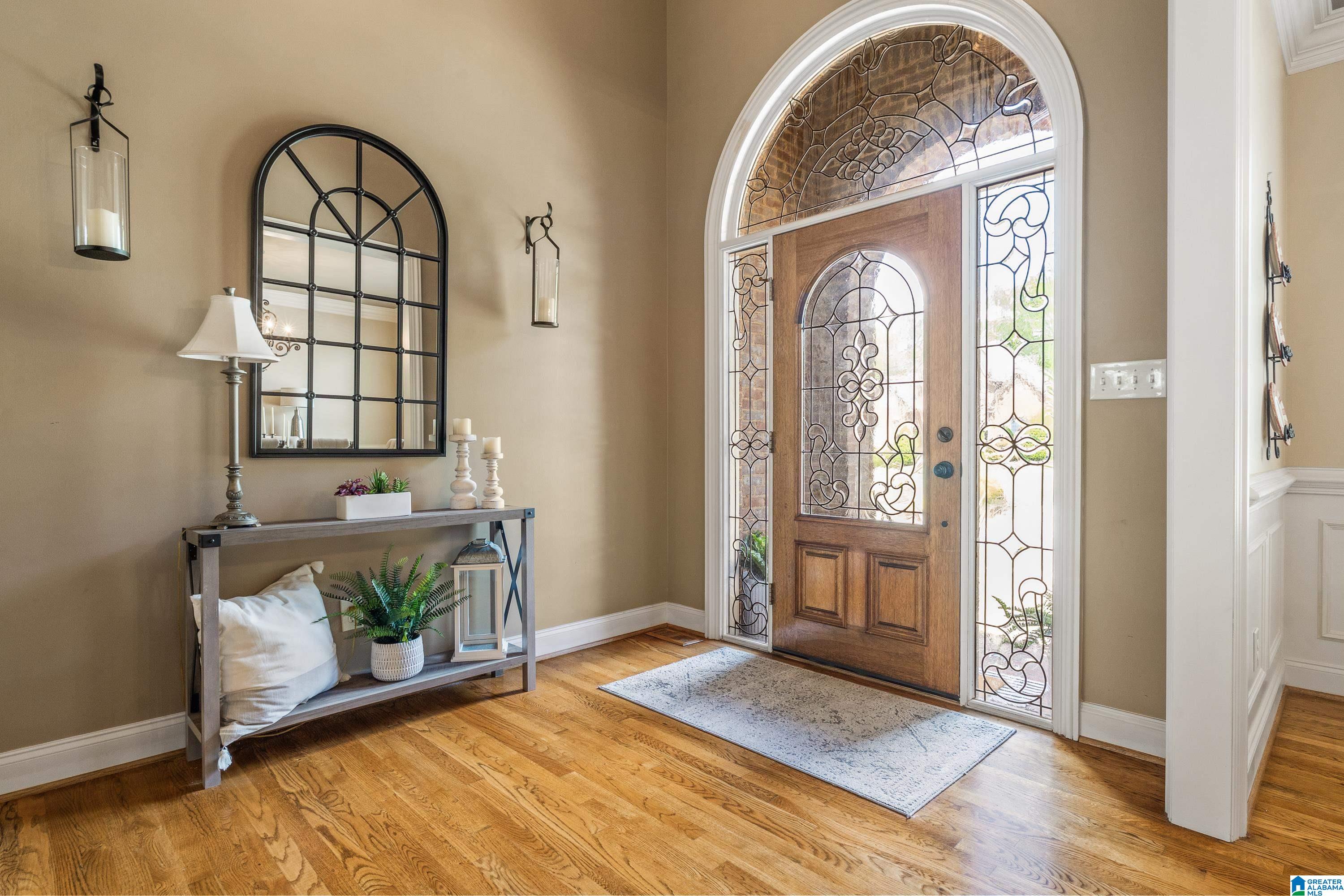 1033 HASTINGS CIRCLE