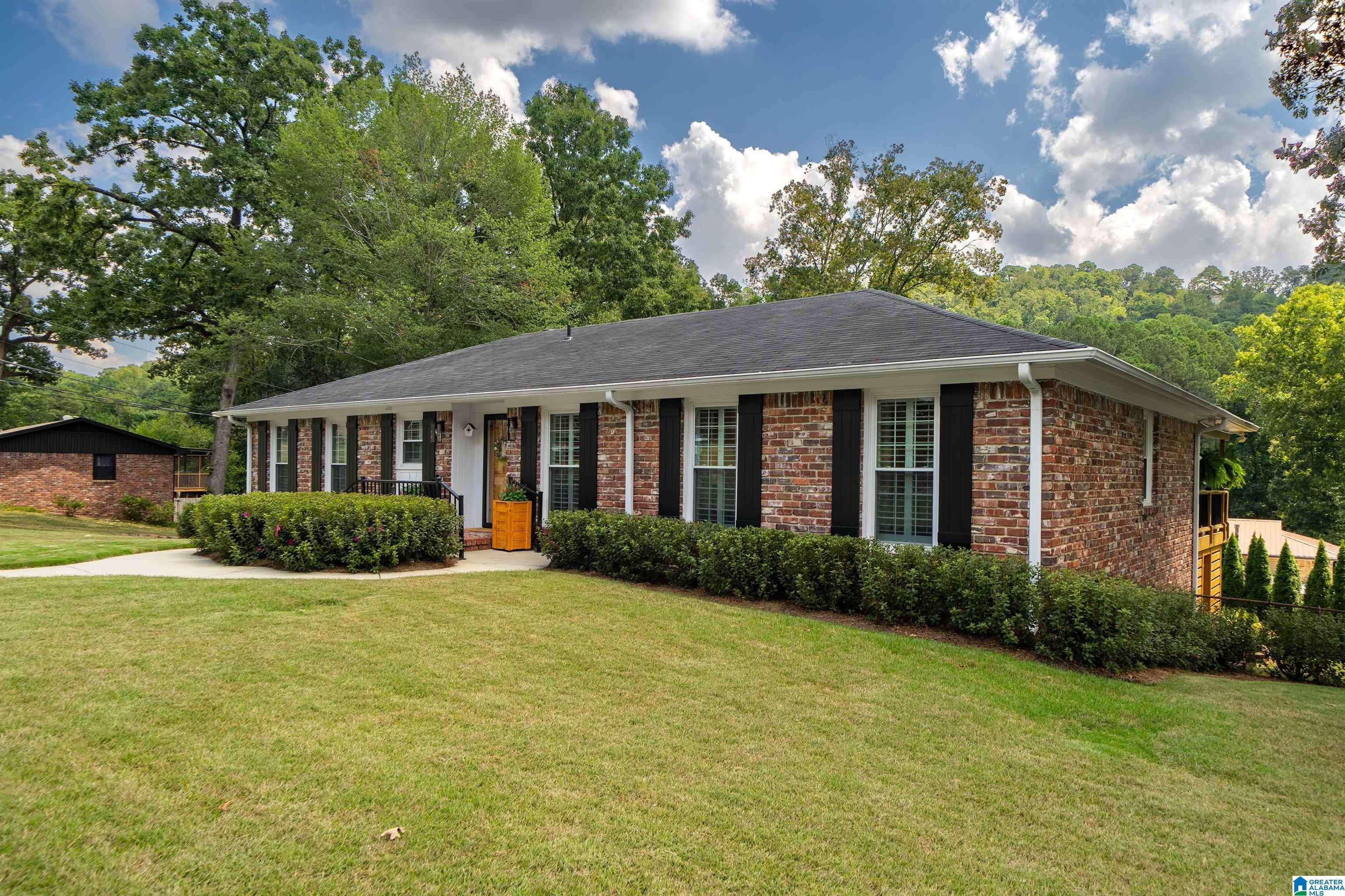 1233 FOREST BROOK CIRCLE