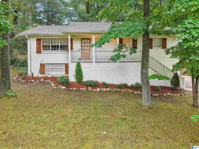 509 LYNNWOOD CIRCLE