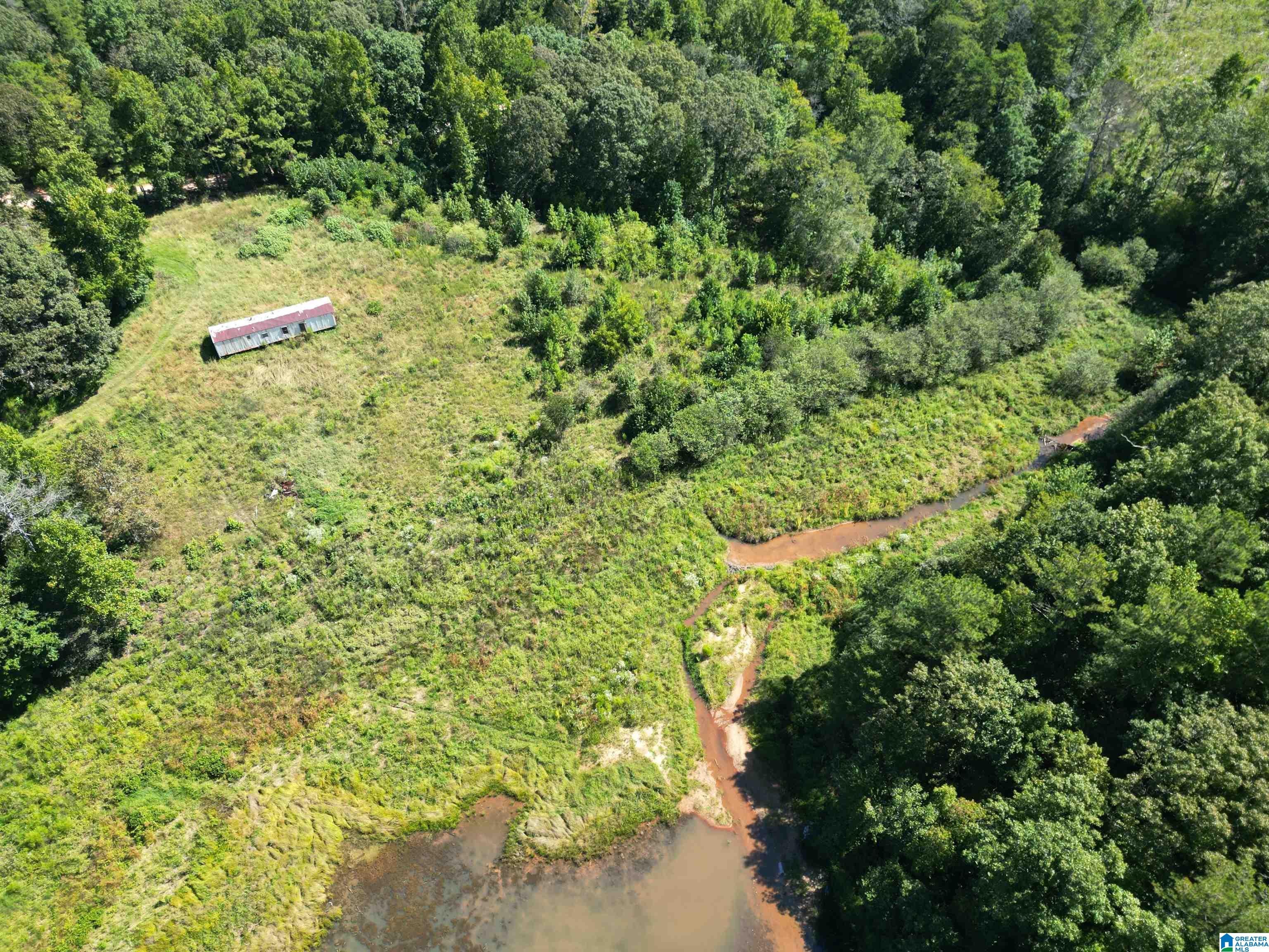 1065 COUNTY ROAD 404 1