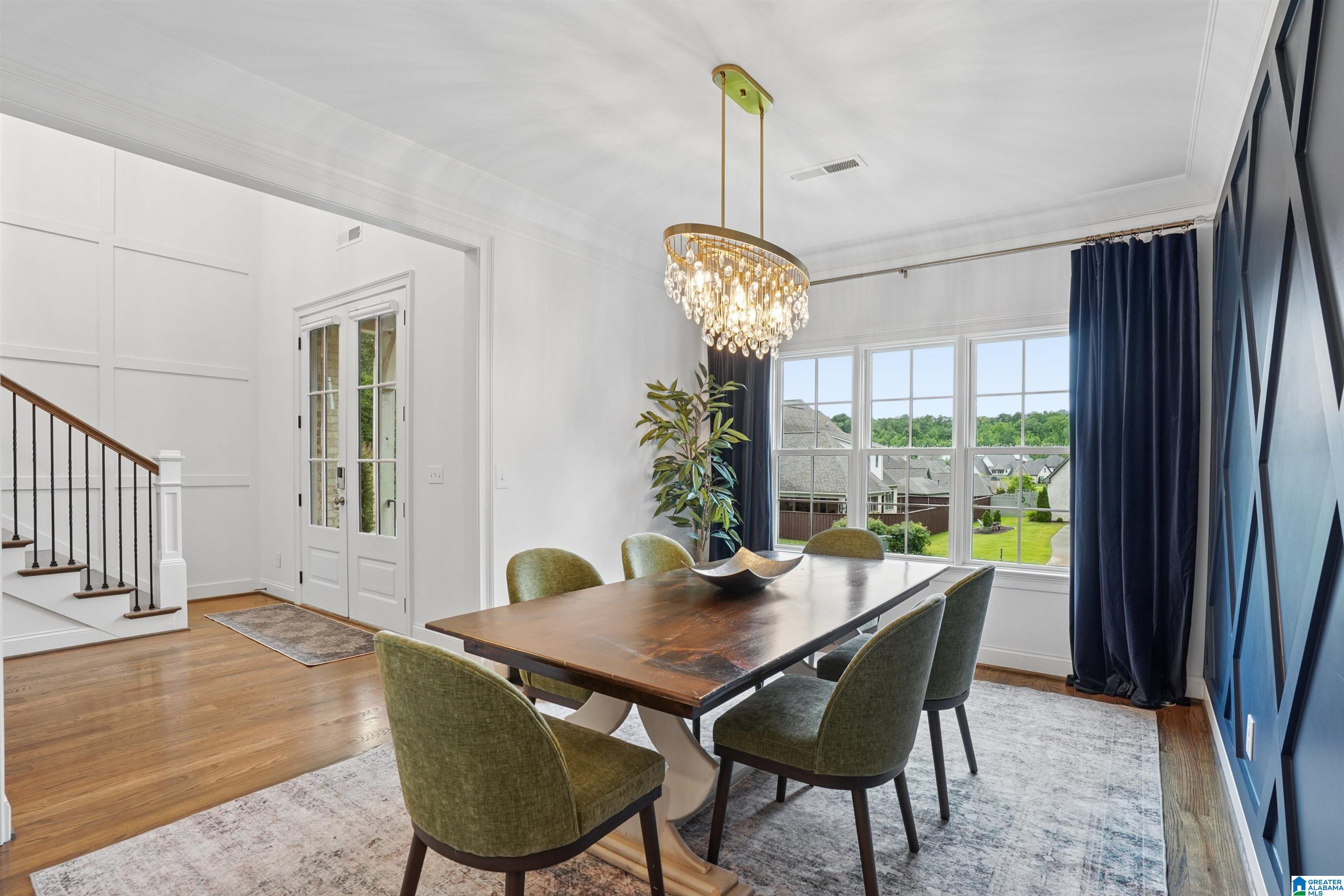 2004 GLENDALE CIRCLE