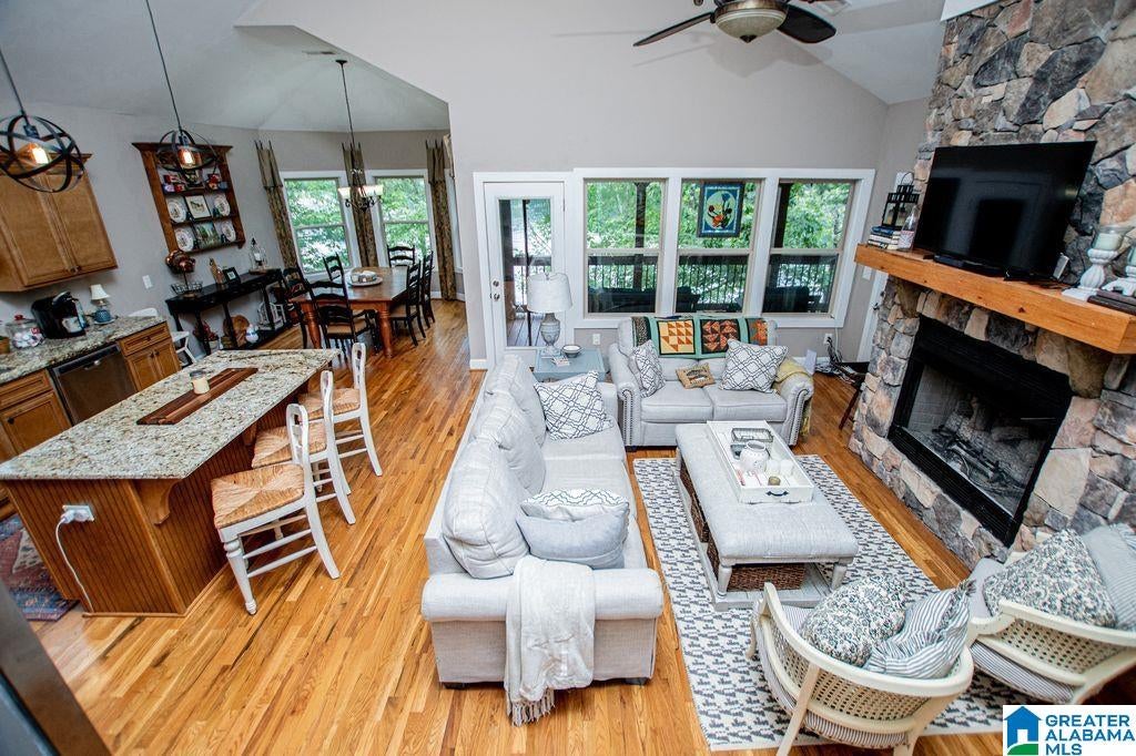 121 LAKE RIDGE DRIVE