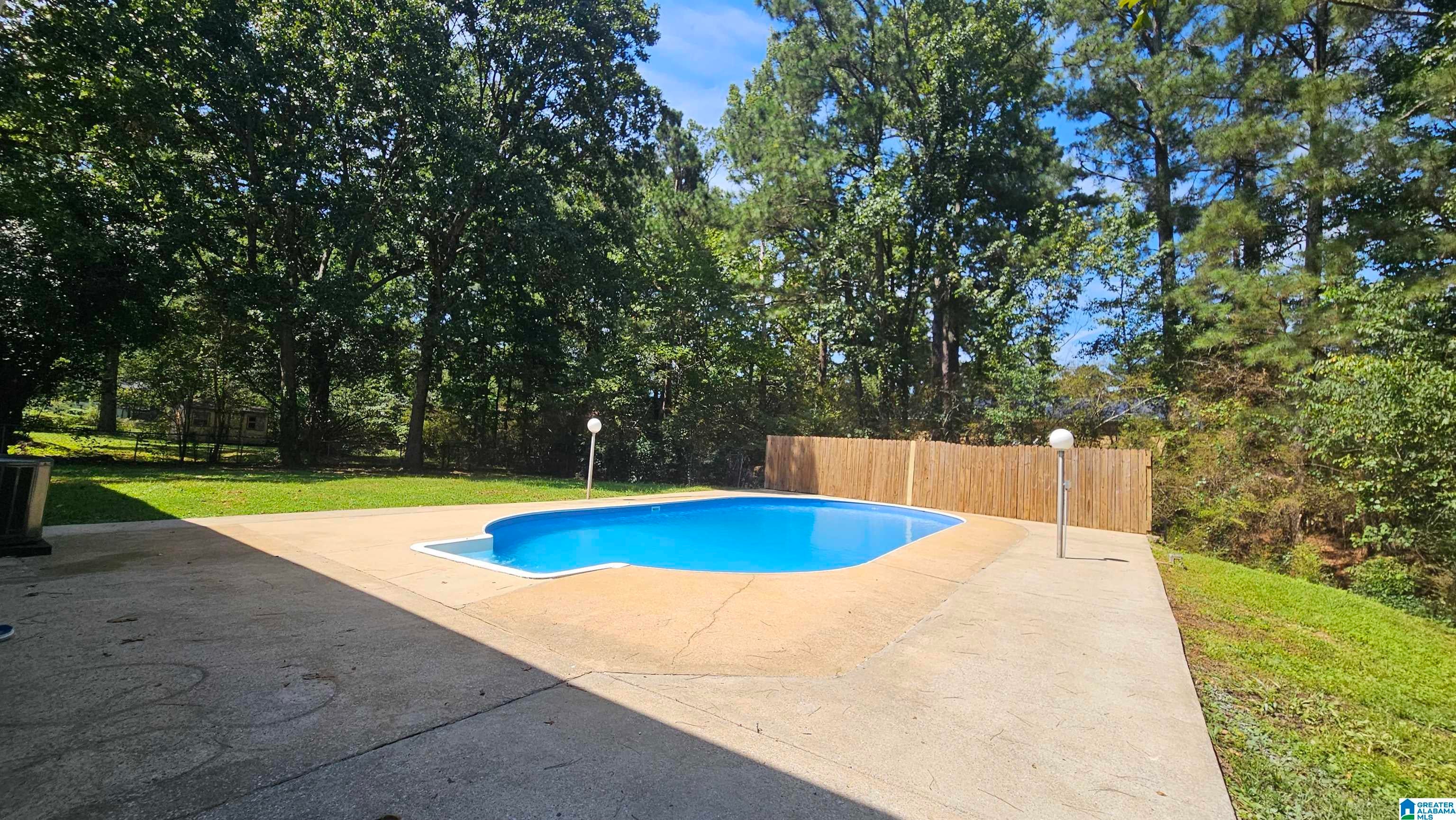 1009 JO ANN DRIVE