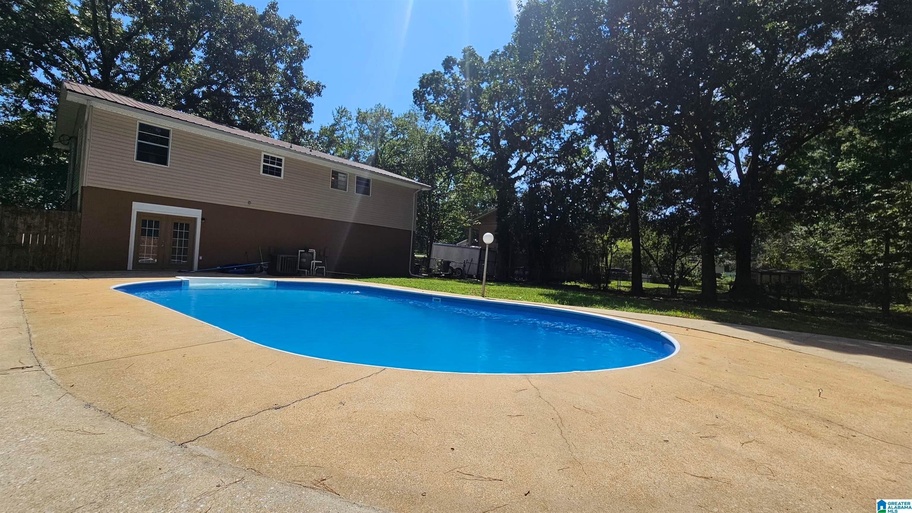1009 JO ANN DRIVE