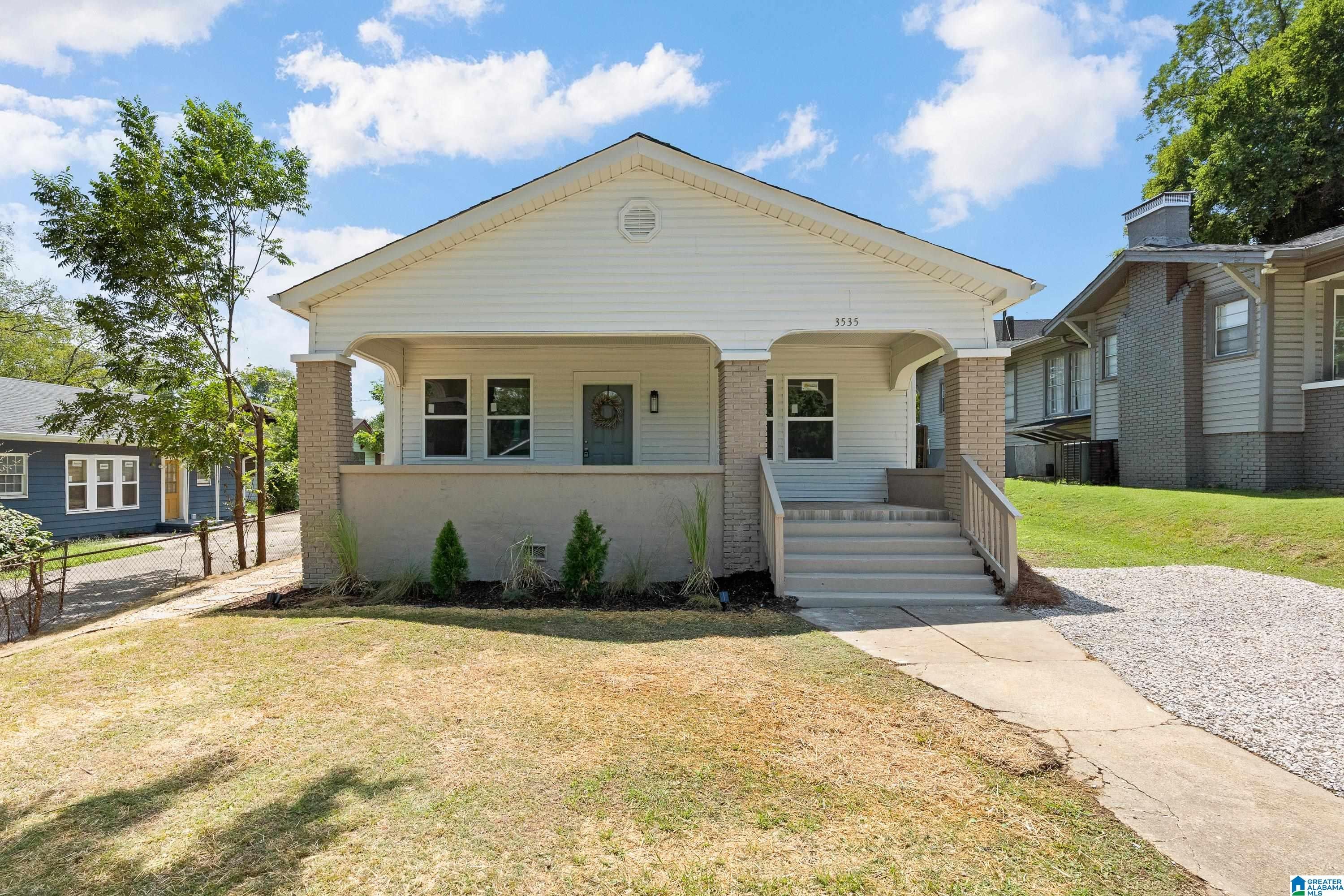 3535 17TH AVENUE N - Photo 2