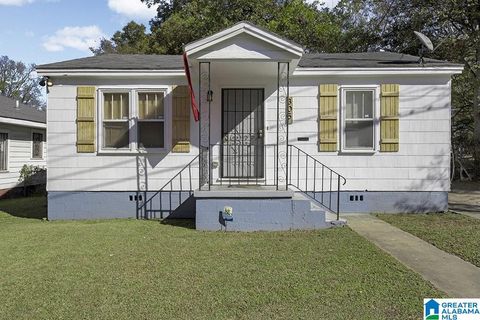 Photo of 305 61st Street S, BIRMINGHAM, AL 35212 (MLS # 21447862)