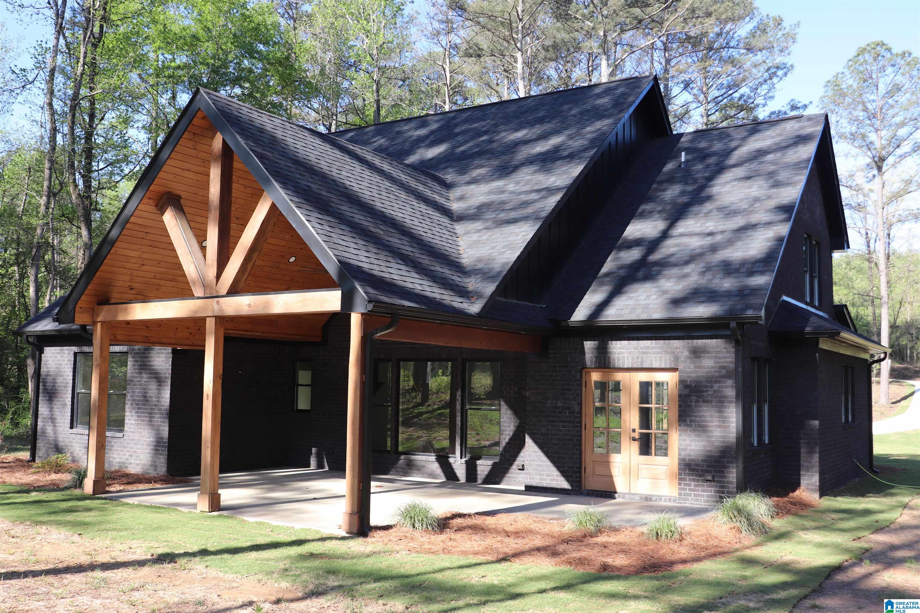 852 SELLERS HOLLOW ROAD
