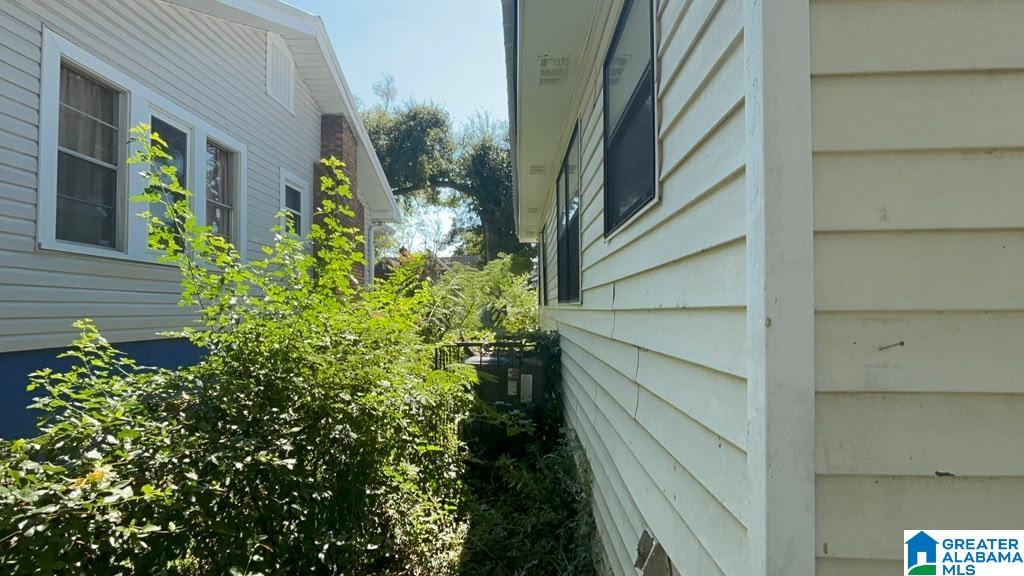 1606 49TH STREET