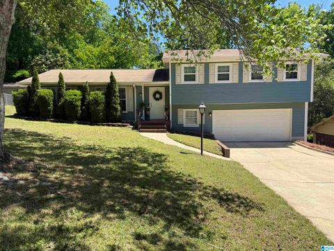 2536 WOODMEADOW LANE HOOVER AL 35216