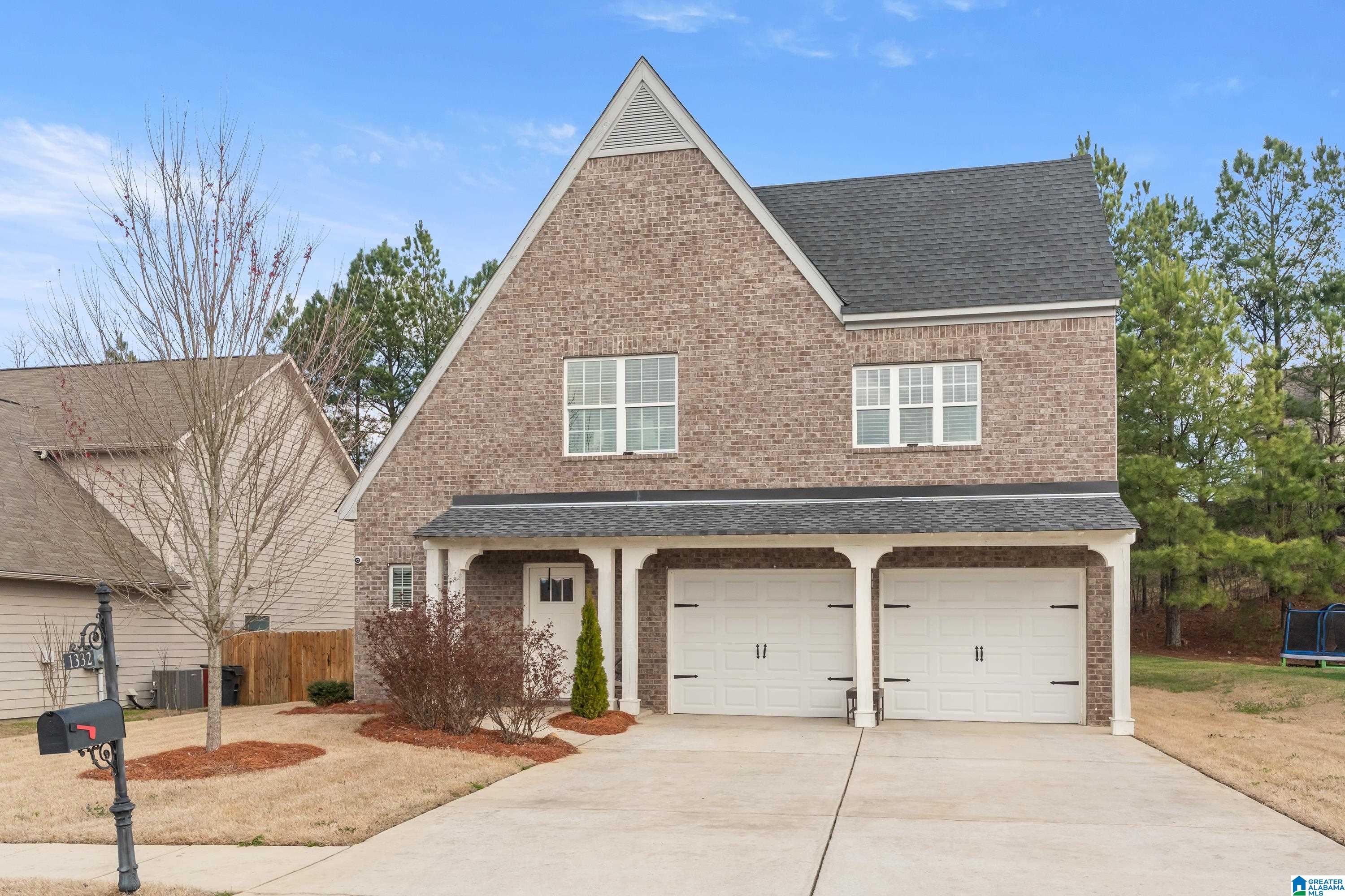 1332 KENSINGTON BOULEVARD