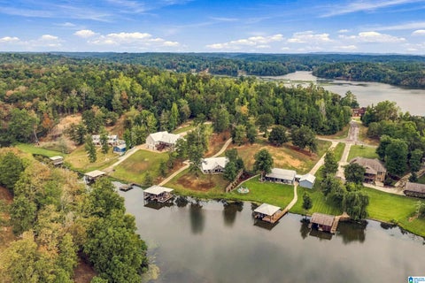 Photo of 758 County Road 730, CLANTON, AL 35046 (MLS # 21464827)