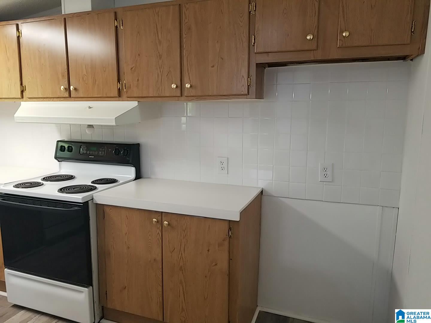 539 SHADY BROOK LANE