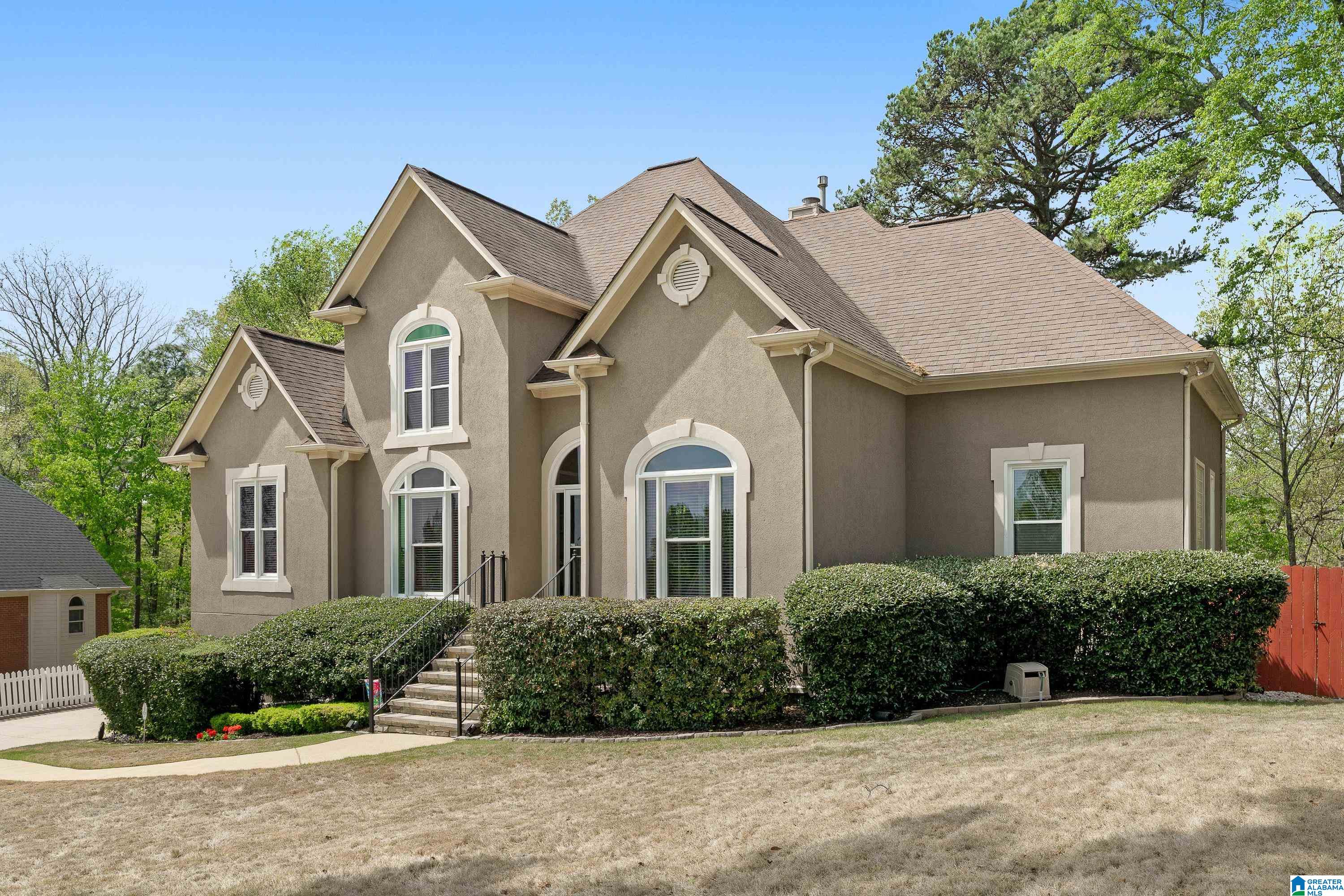 121 SOUTHVIEW DRIVE