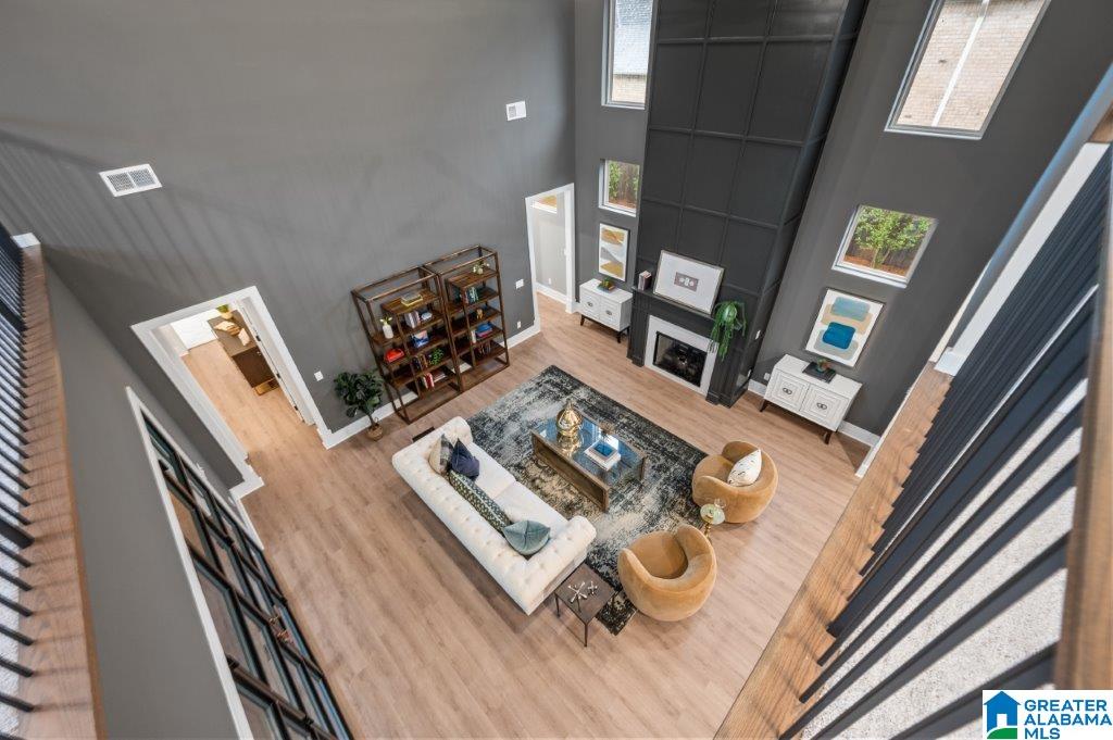 6169 LYNTON DRIVE