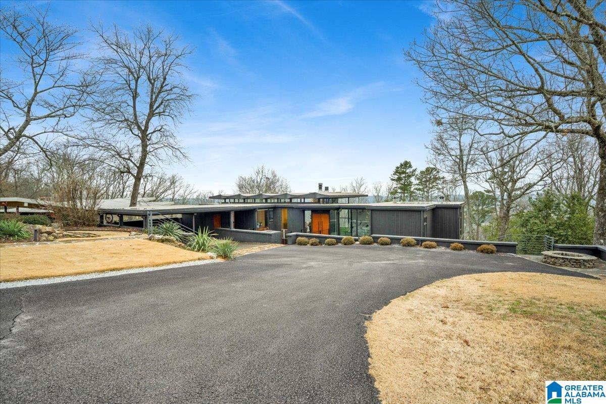 1042 SHADES CREST ROAD