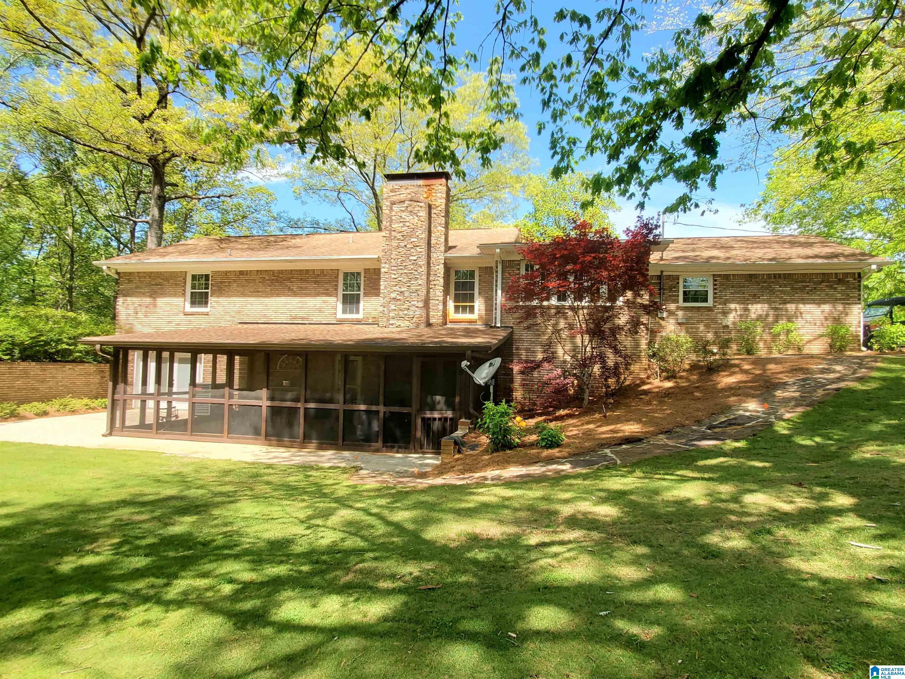 4886 WAR EAGLE DRIVE