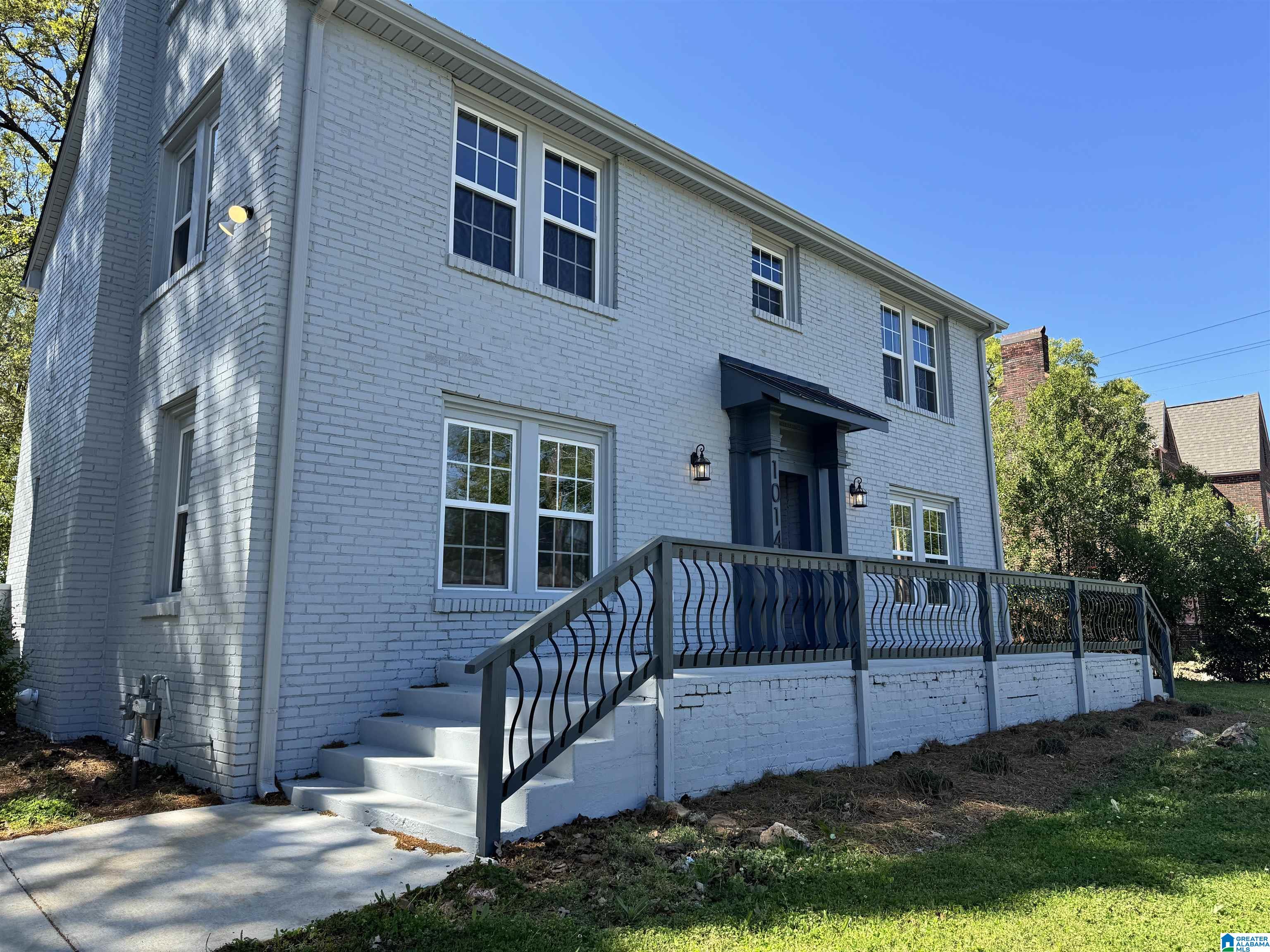 1014 5TH STREET W