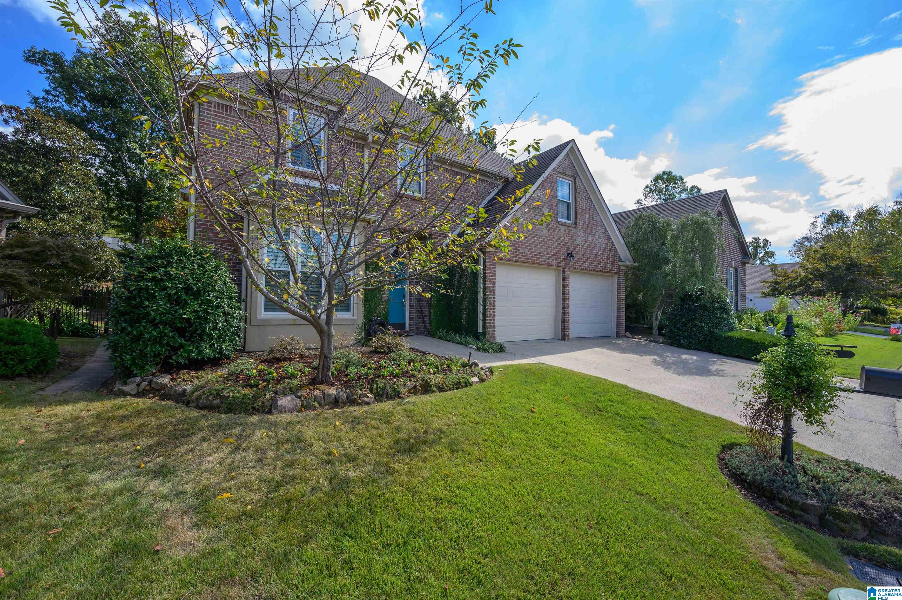 2229 STERLING RIDGE CIRCLE