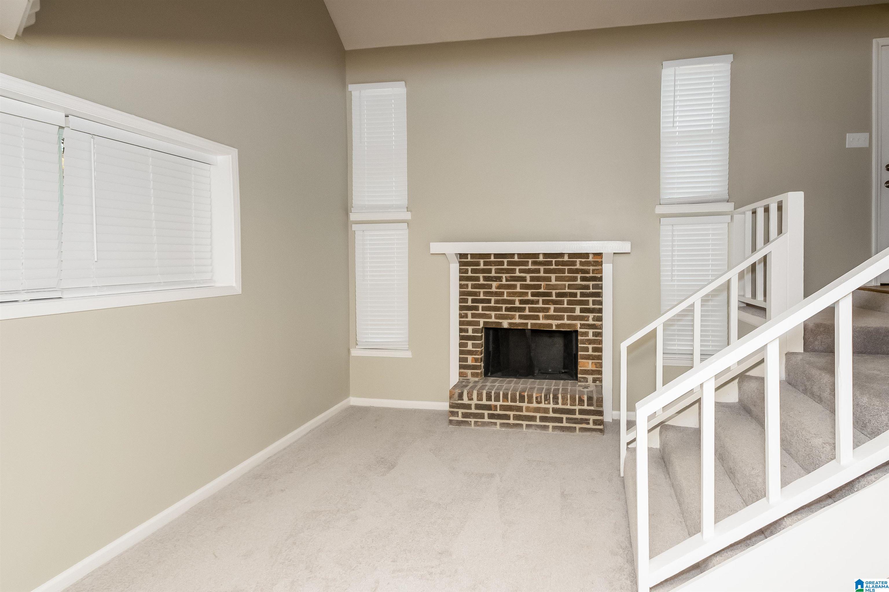 929 EDWARDS LAKE ROAD