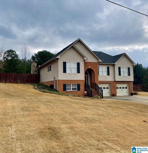 Photo of 906 Ridgeway Drive, ONEONTA, AL 35121 (MLS # 21437320)