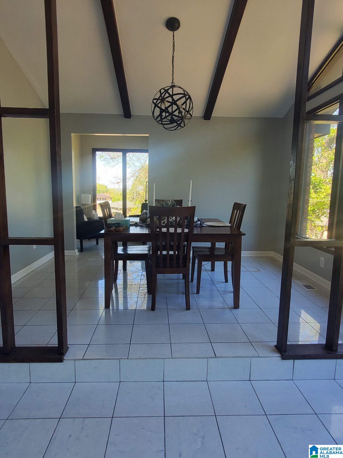 505 10TH TERRACE W