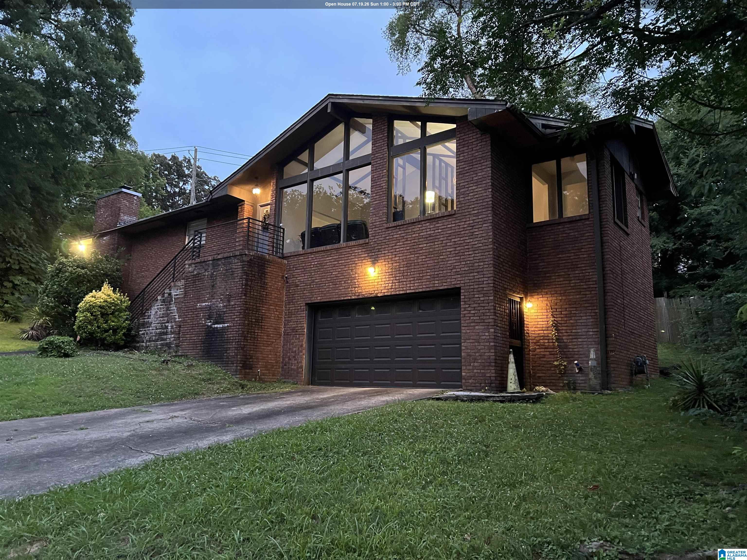 Photo 1 of 11 — 505 10TH TERRACE W, BIRMINGHAM, AL 35204