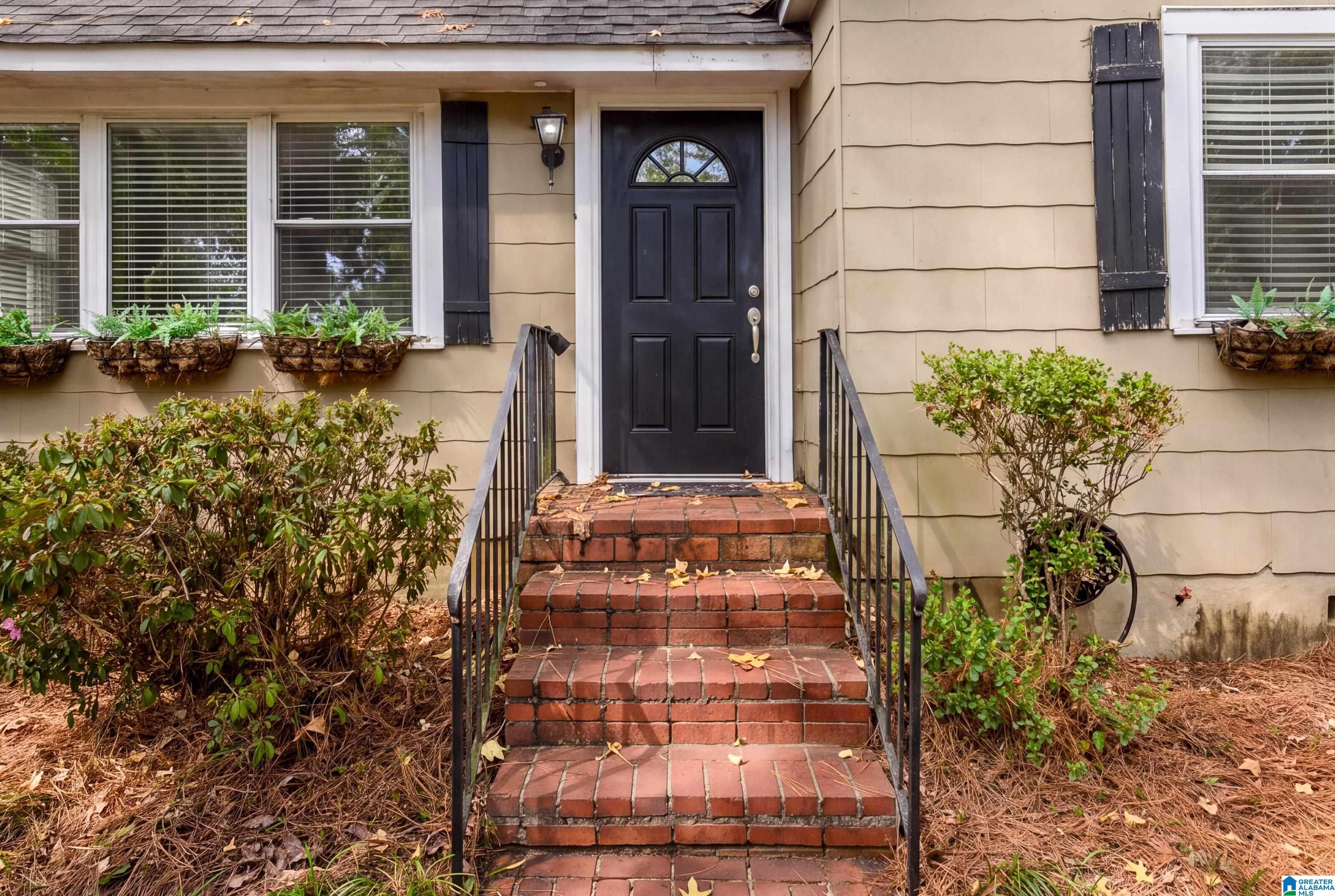312 MECCA AVENUE